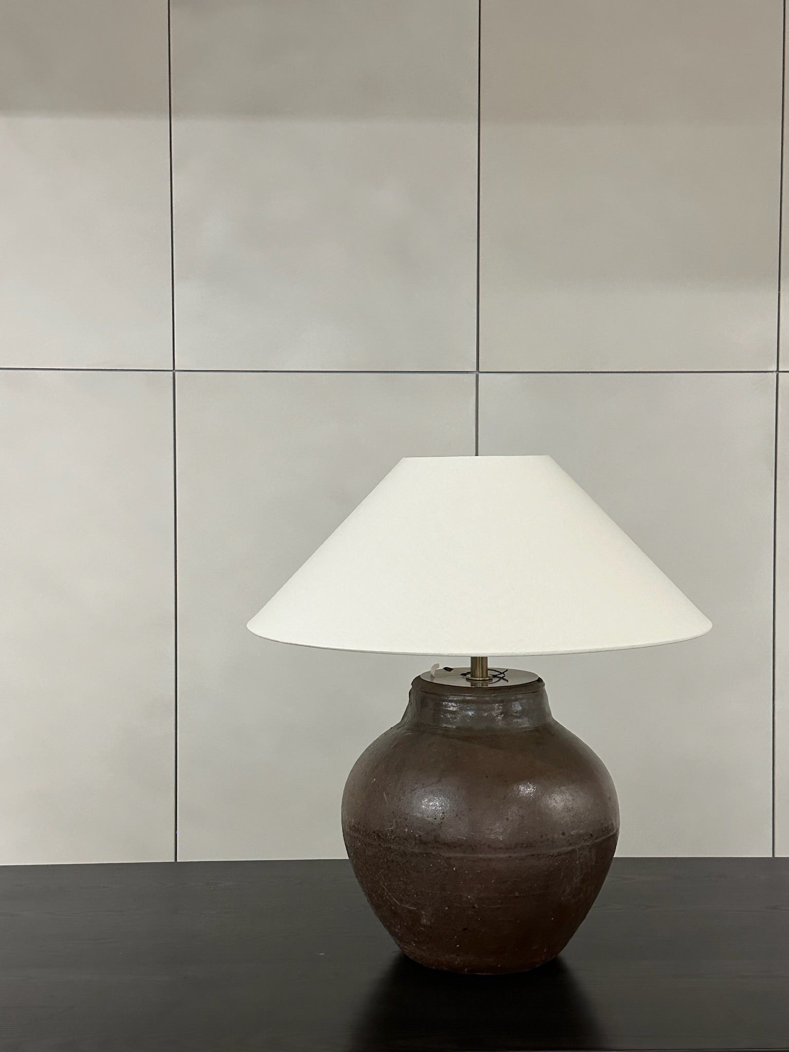 VINTAGE LAMP W/ SHADE