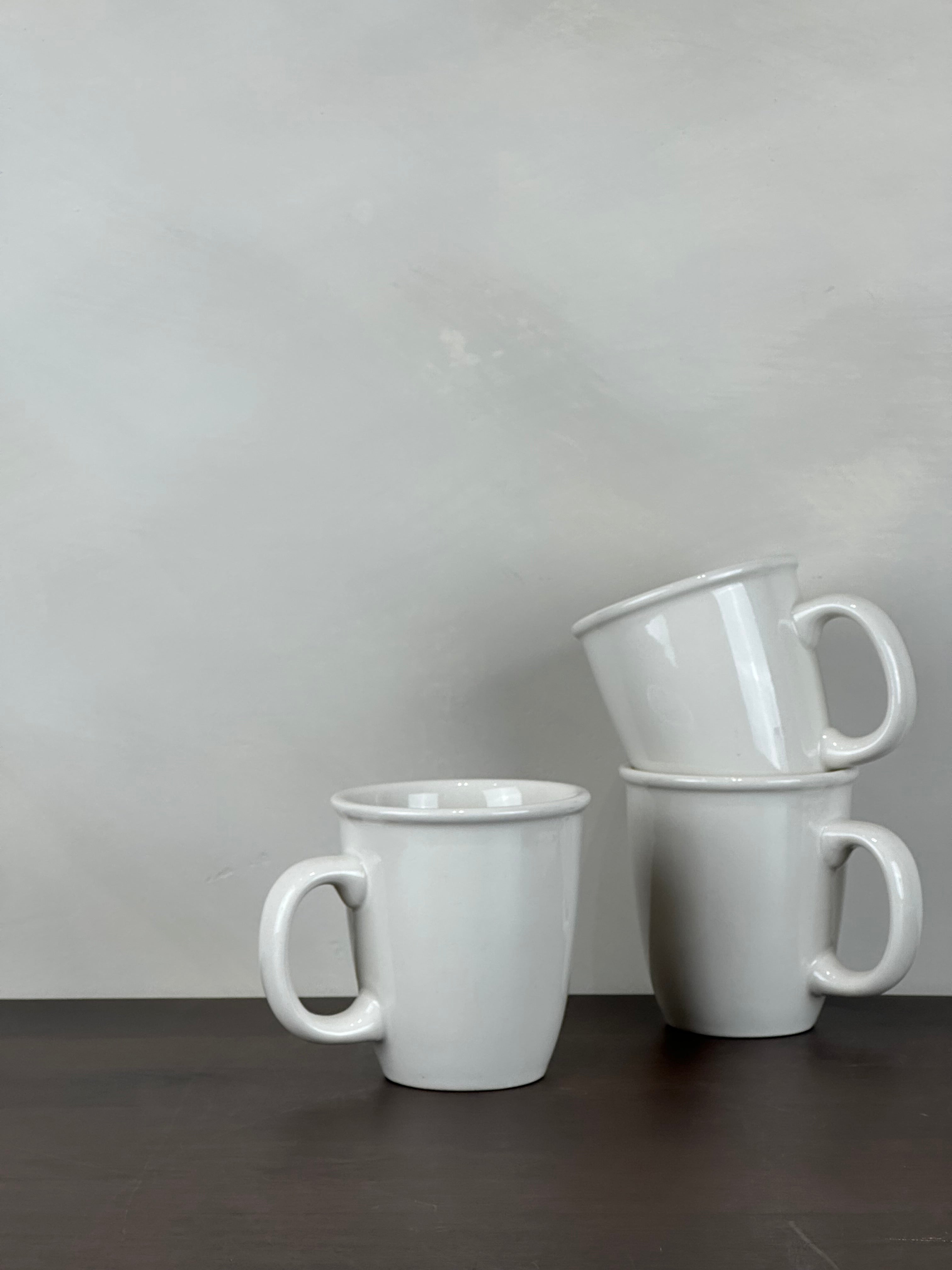 CREAM CERAMIC MUG