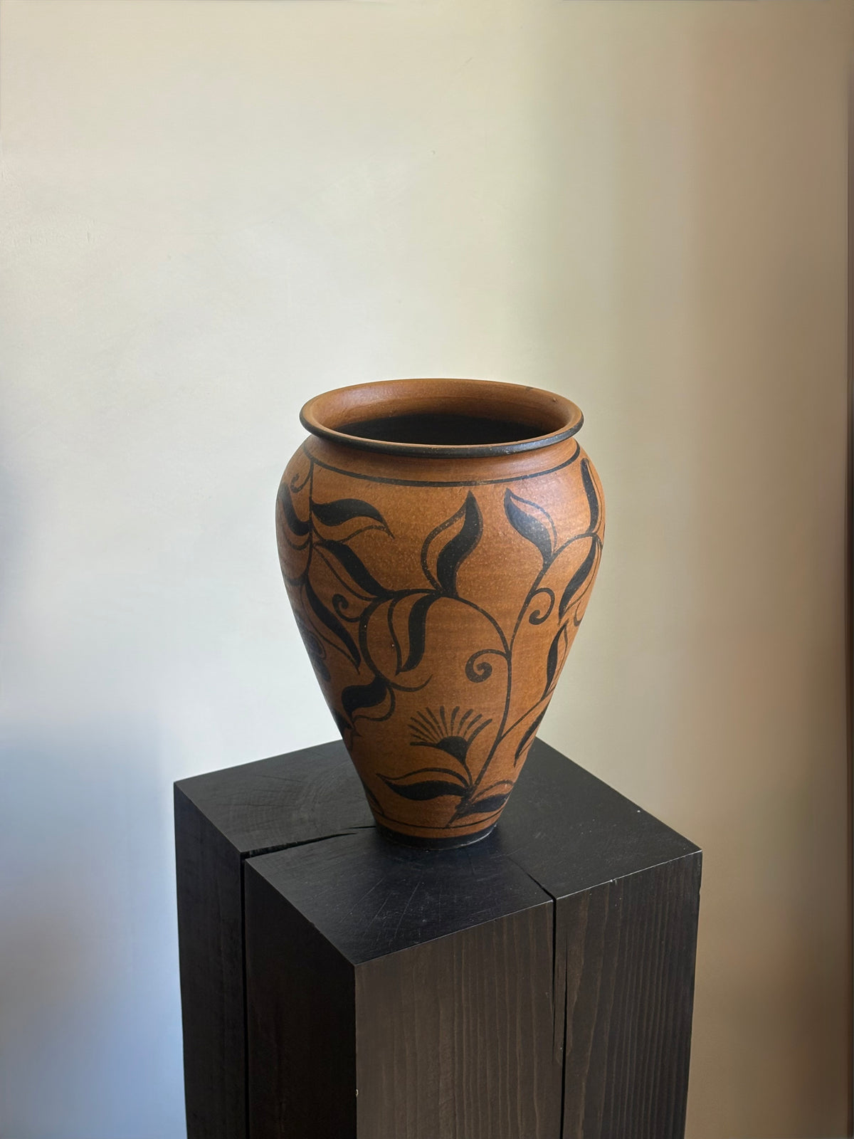 HAND PAINTED TERRACOTTA POT