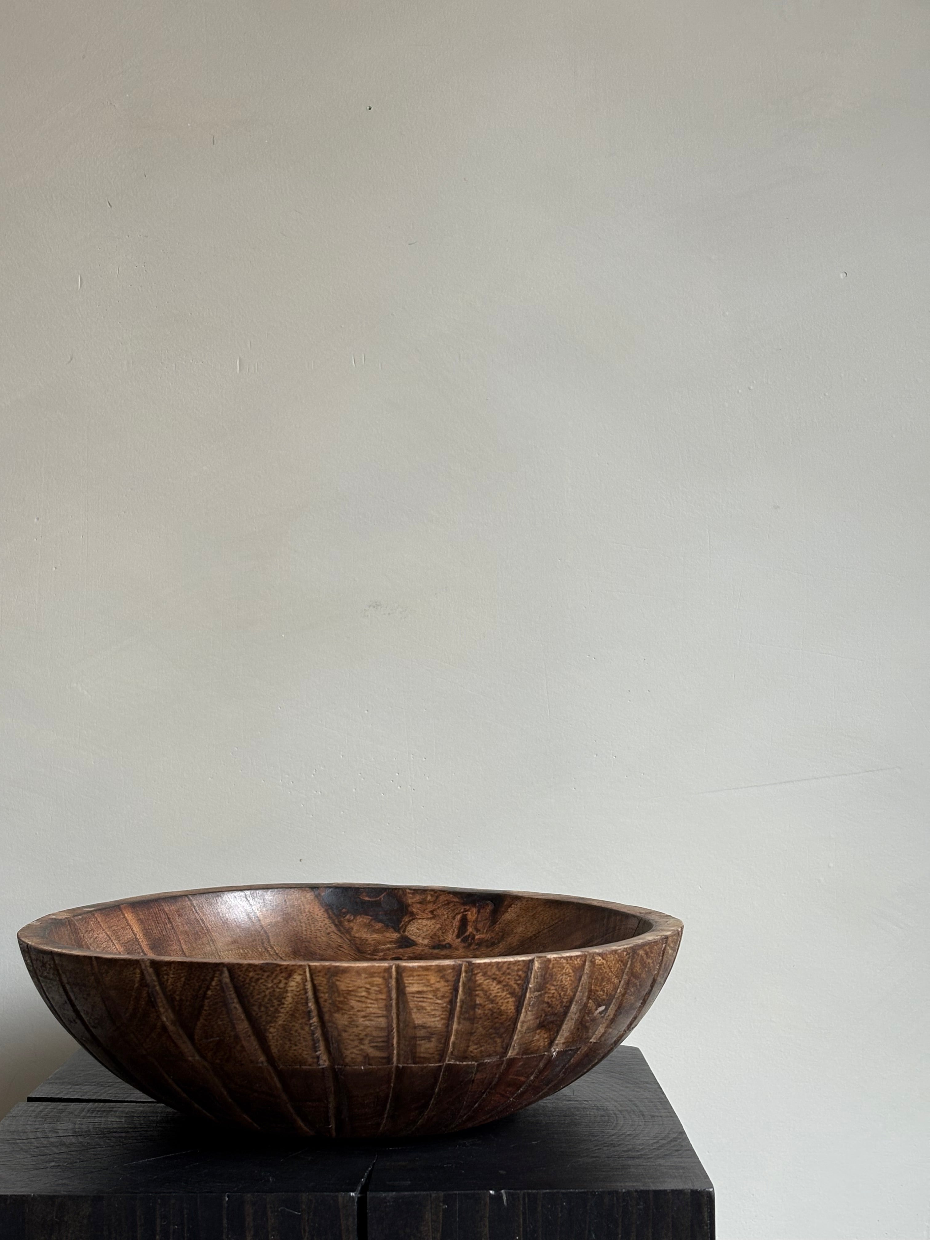 WOODEN BOWL