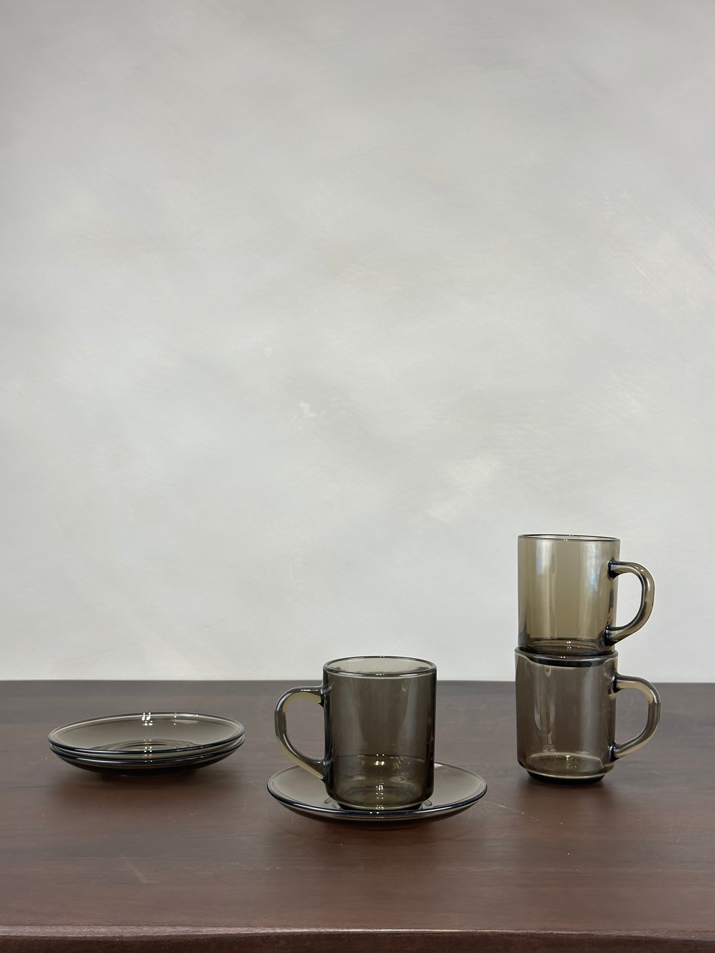 GLASS MUG SET