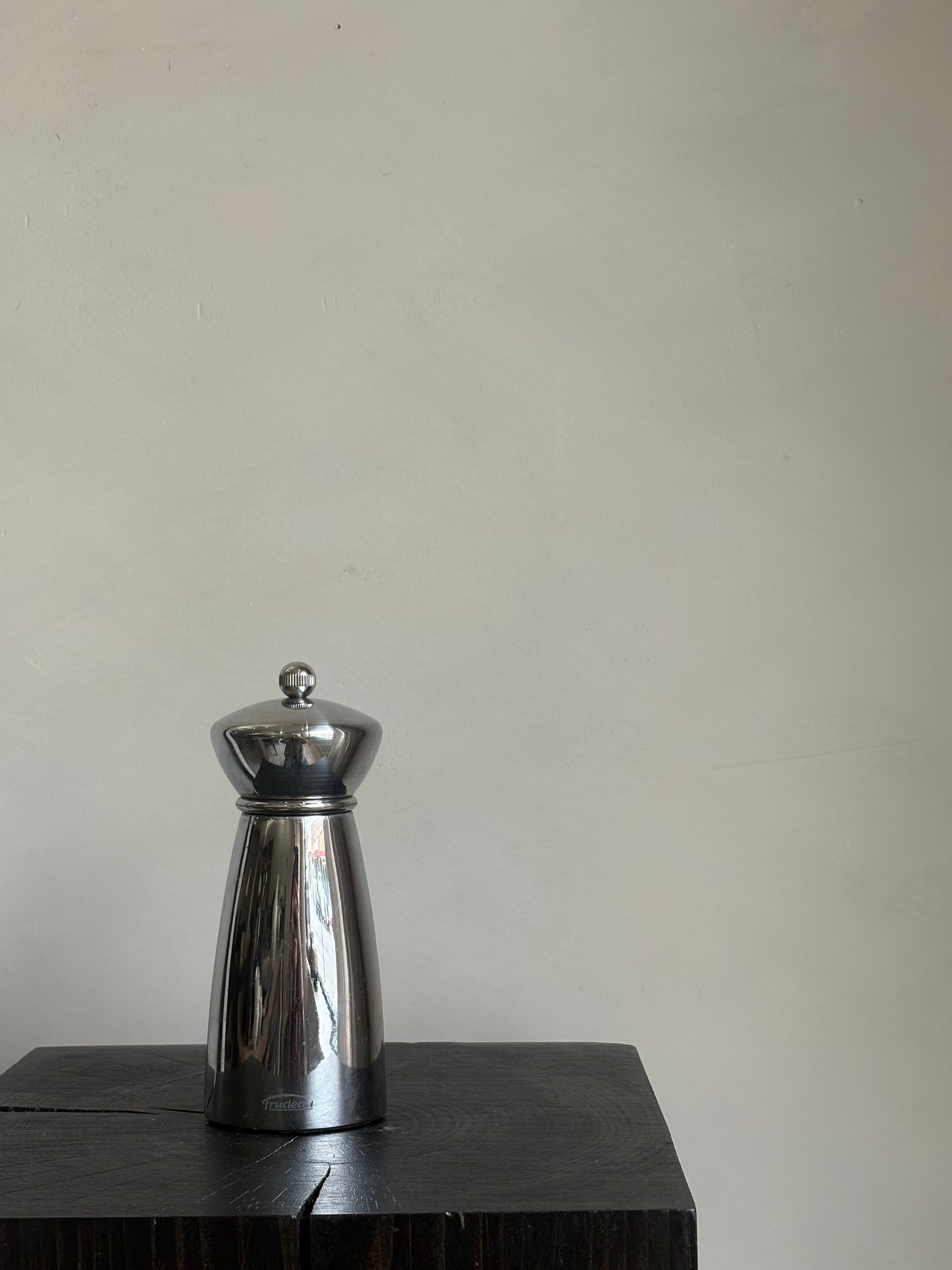 SILVER PEPPER MILL