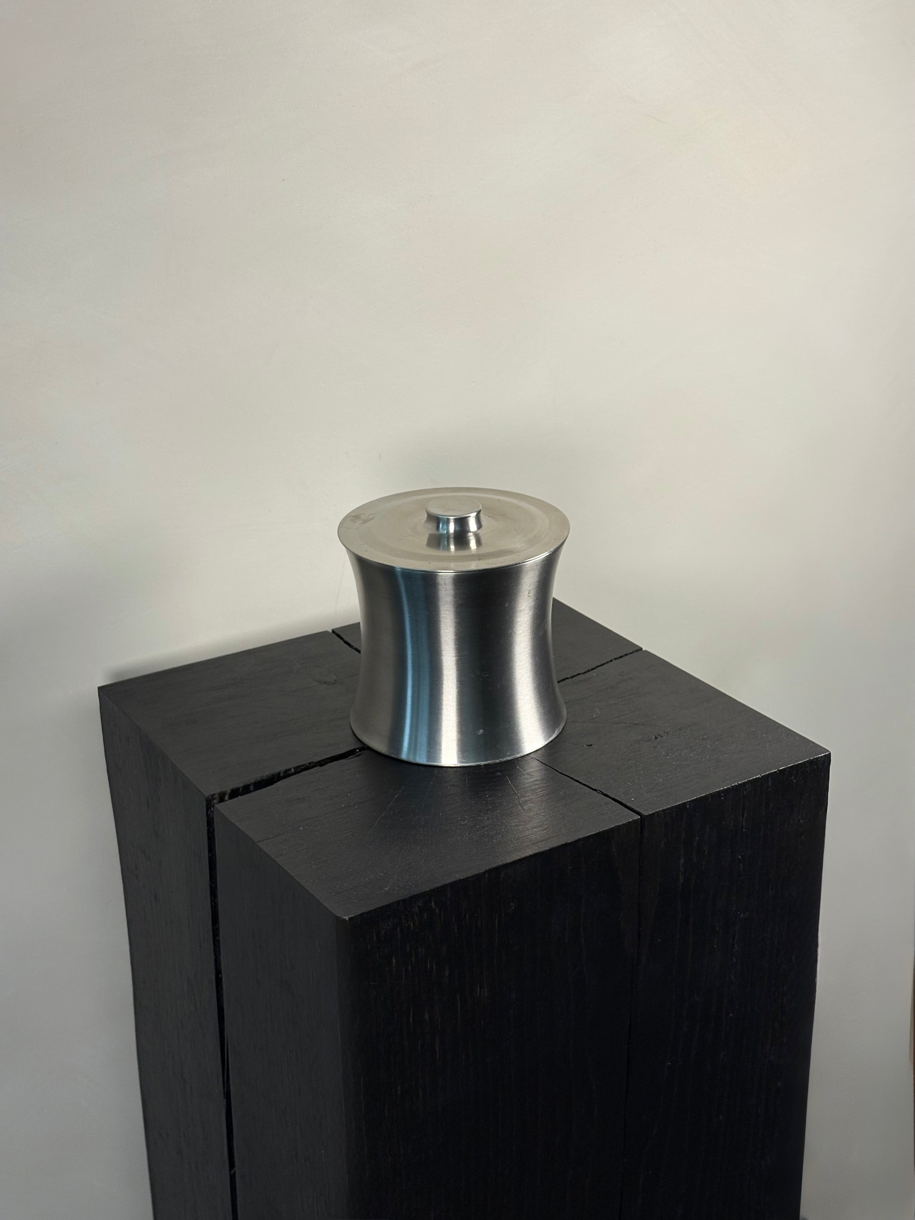 CHROME CANISTER