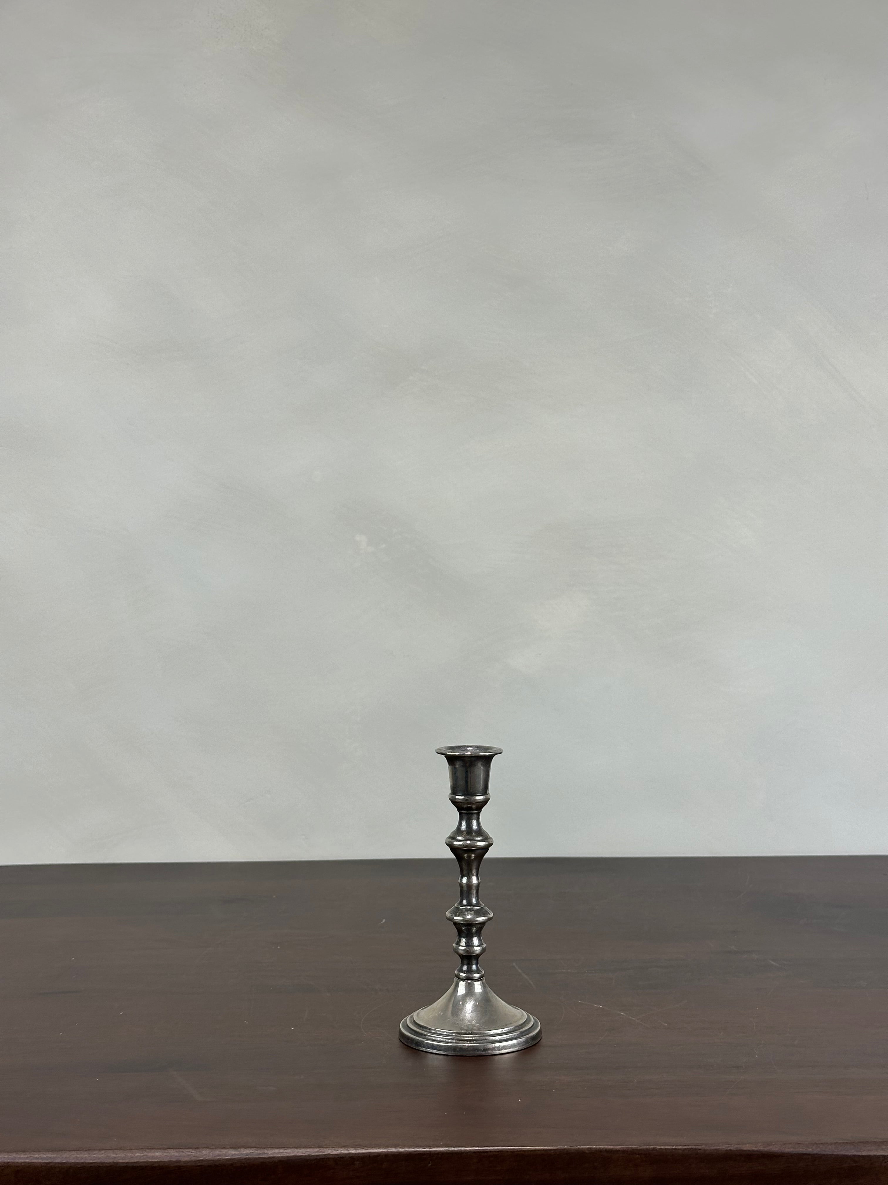 CLASSIC CANDLE STICK