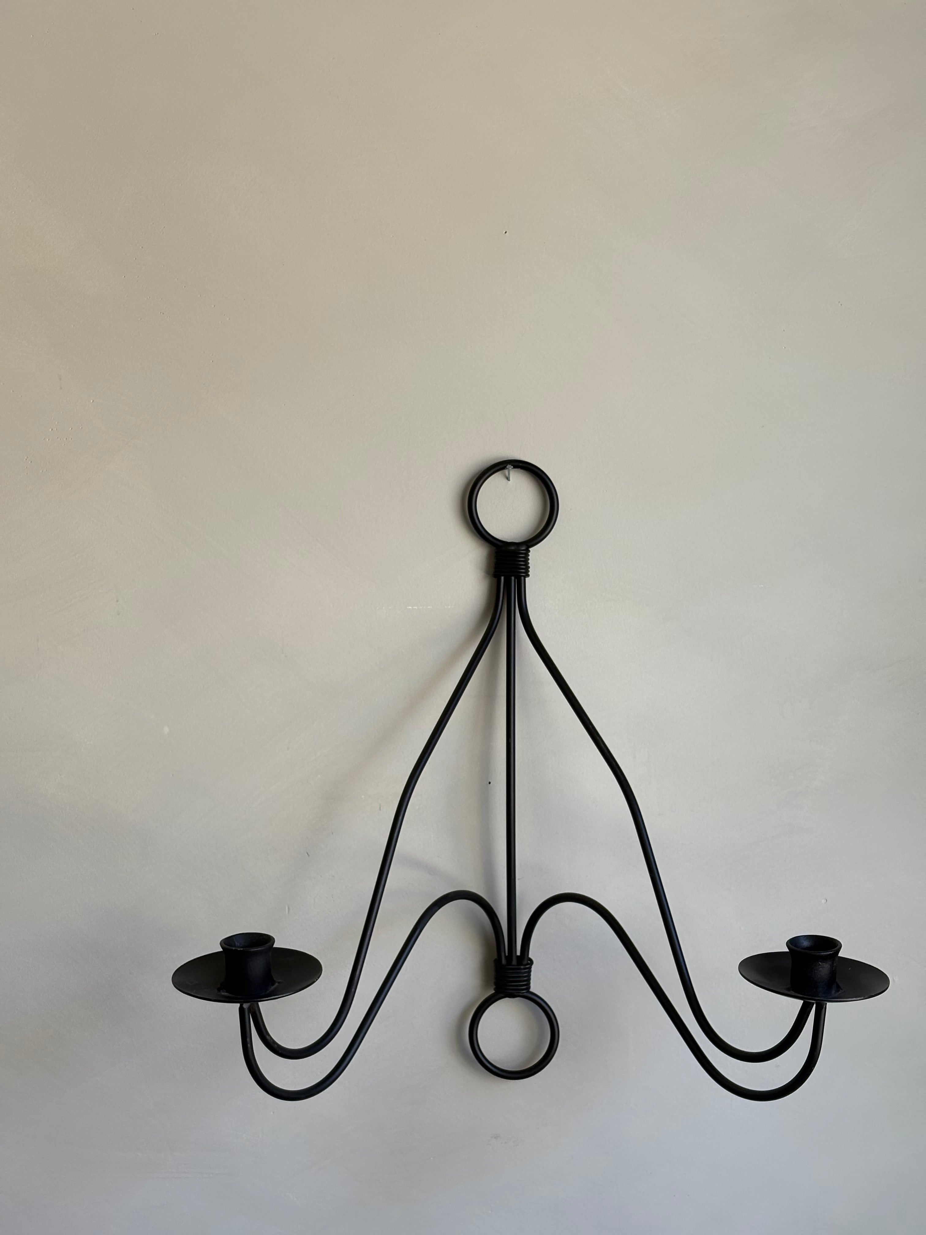 CLASSIC WALL SCONCE
