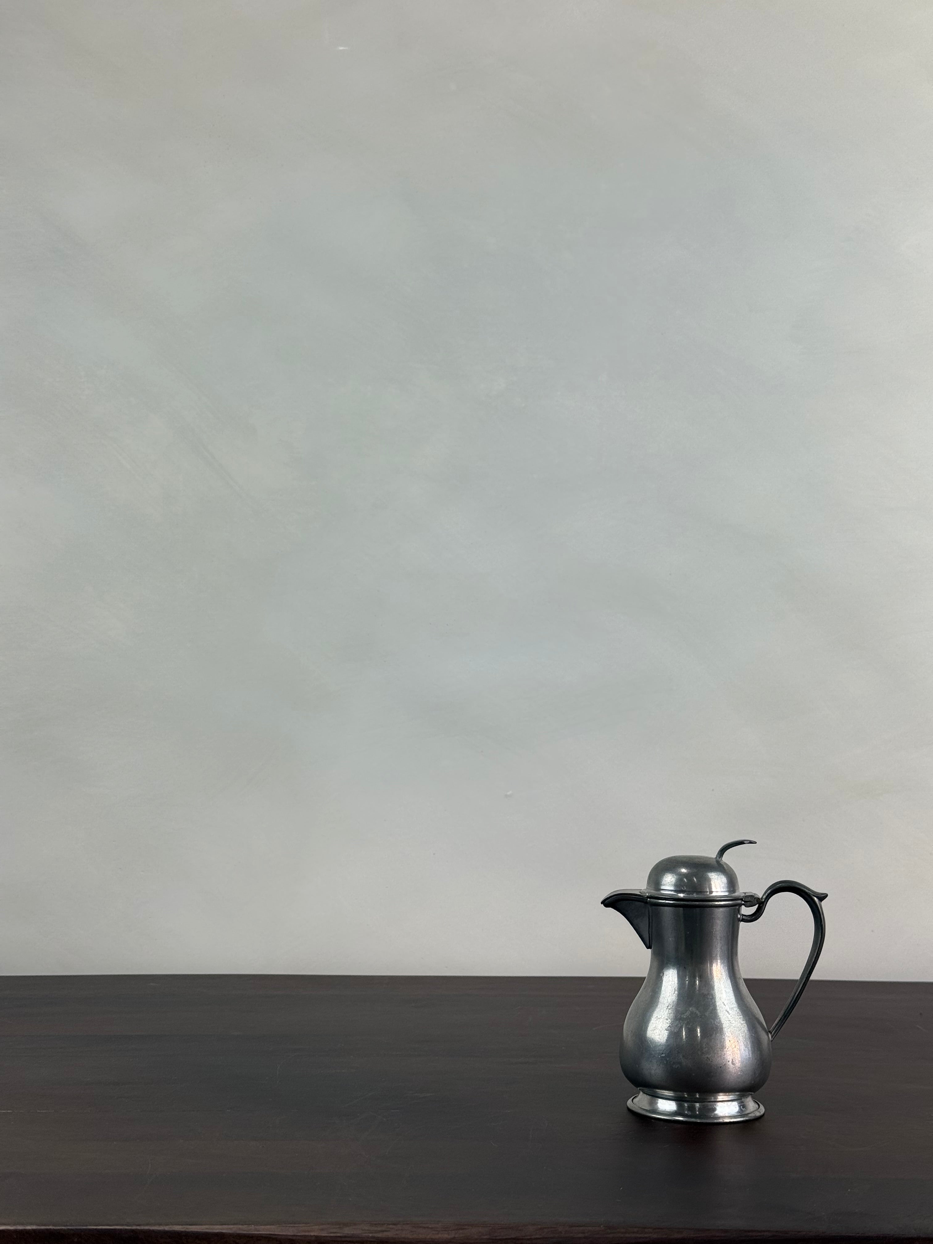 CRHOME SAUCE PITCHER