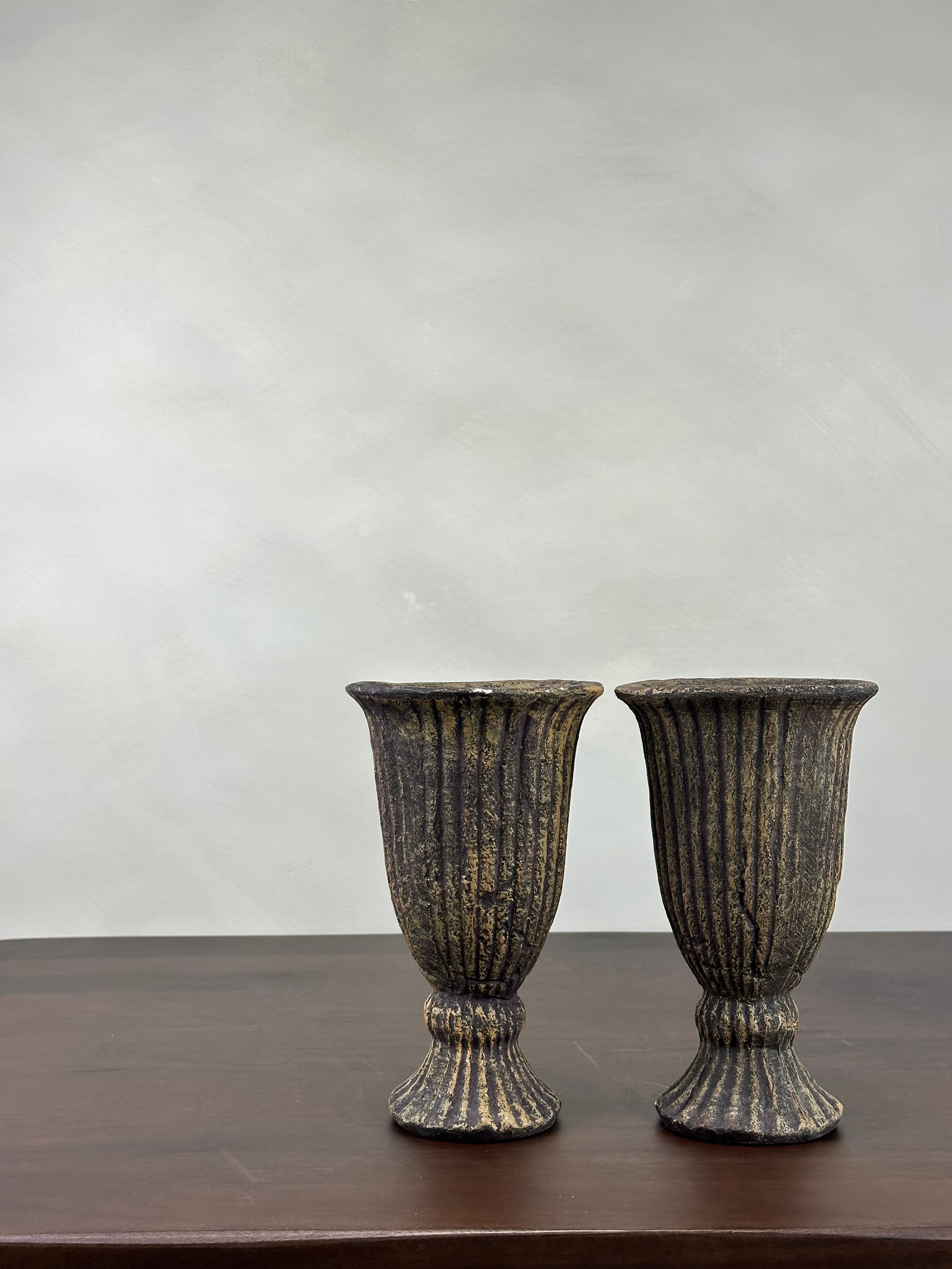 TEXTURED PEDESTAL VASE