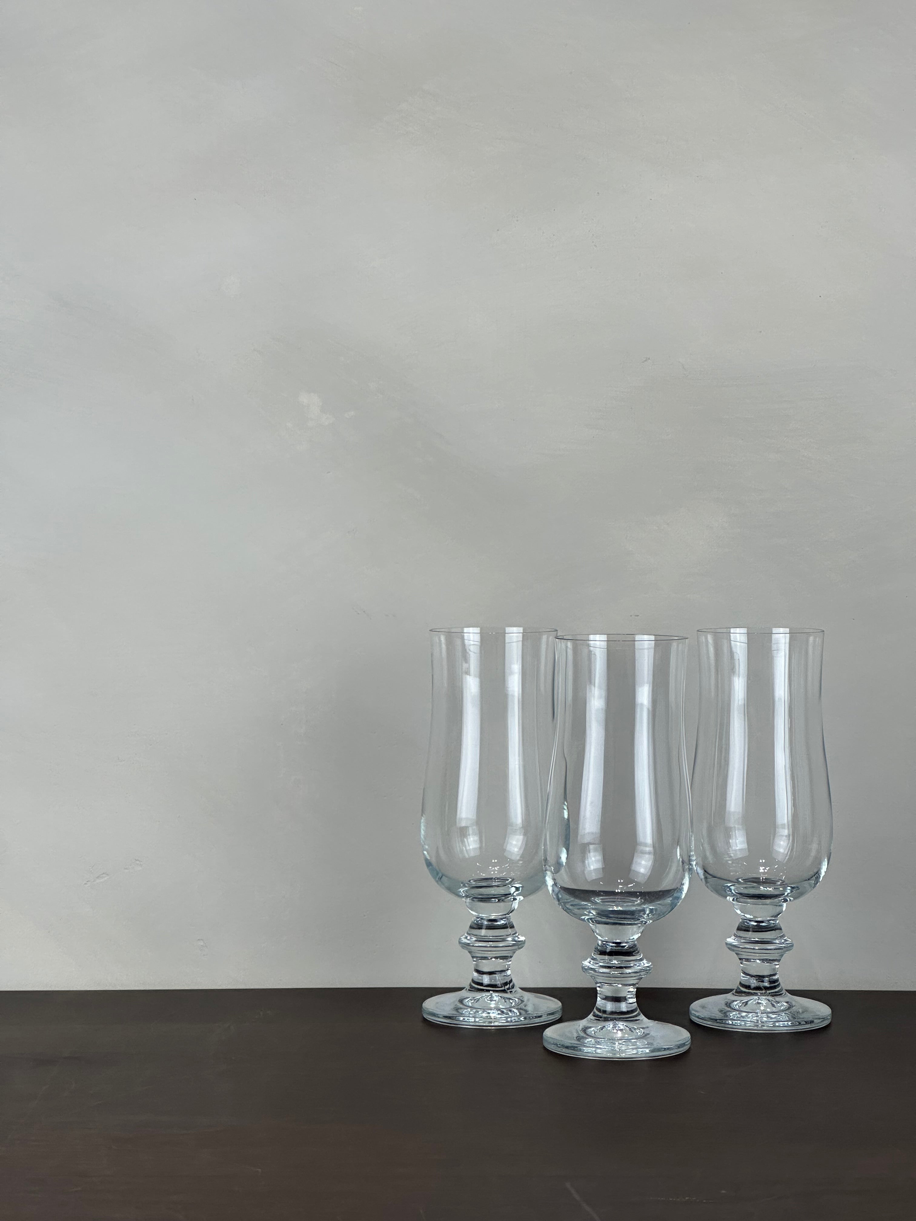 STEMMED GLASS