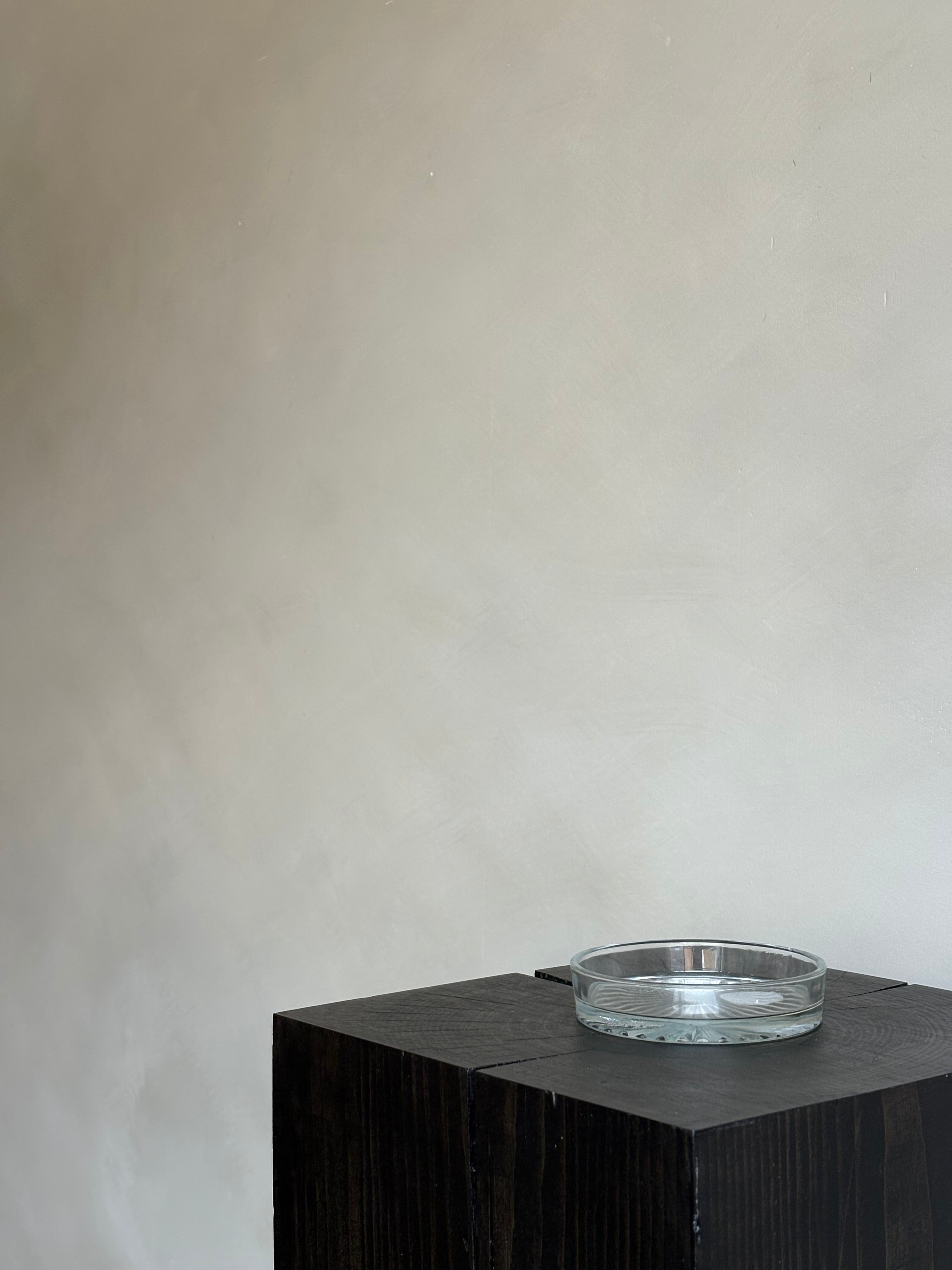 SMALL GLASS DISH