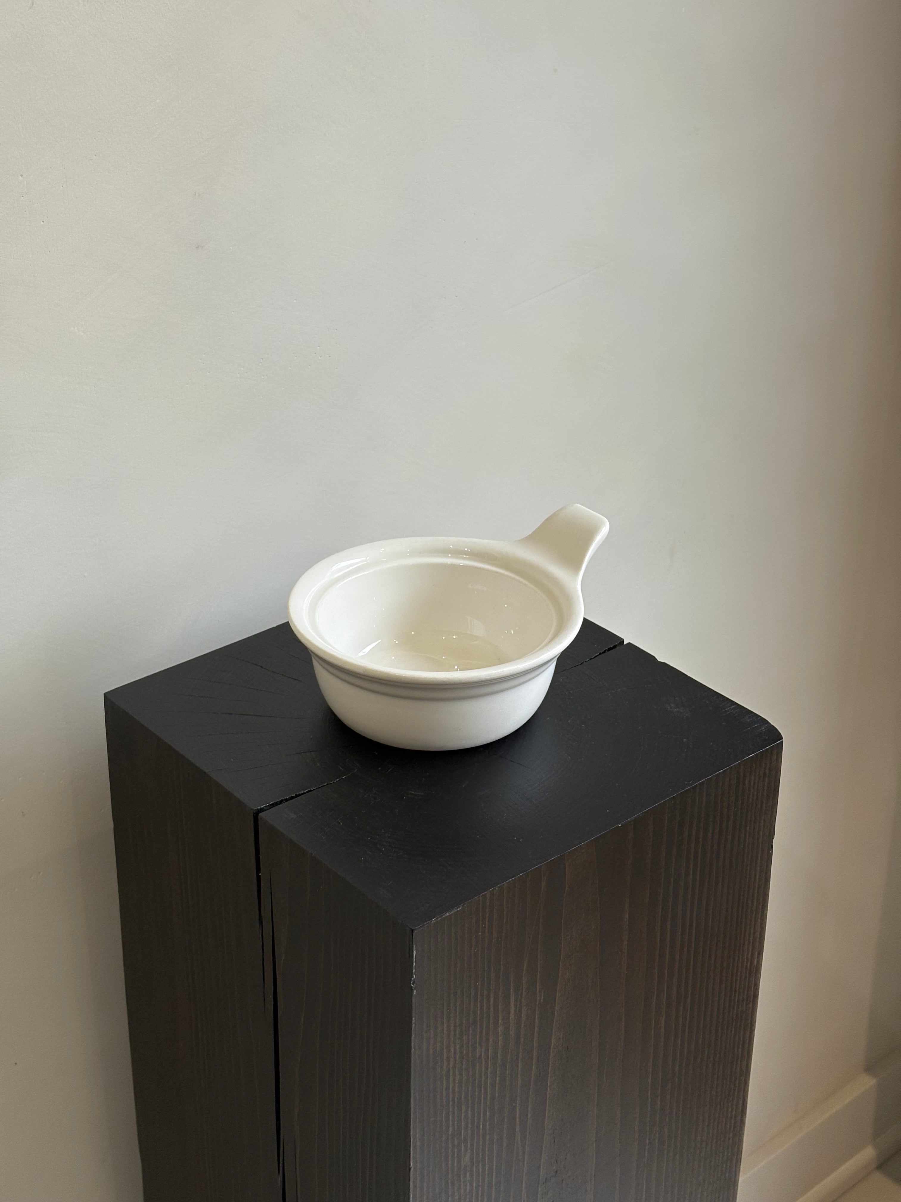 WHITE BOWL