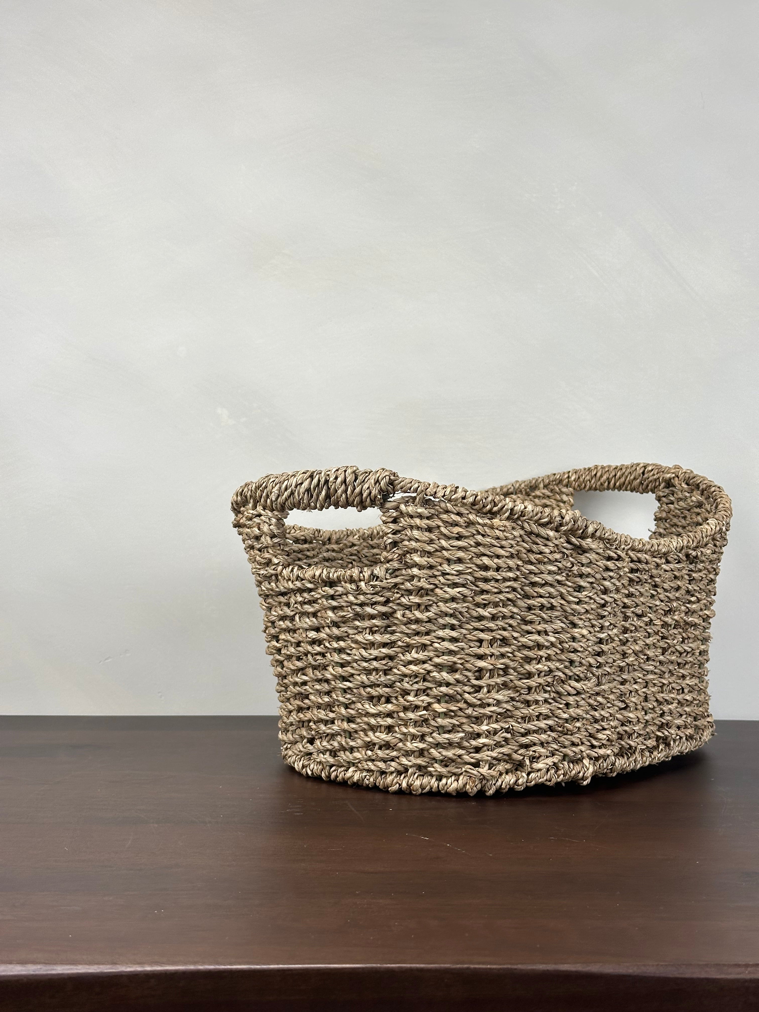 LARGE OVAL BASKET