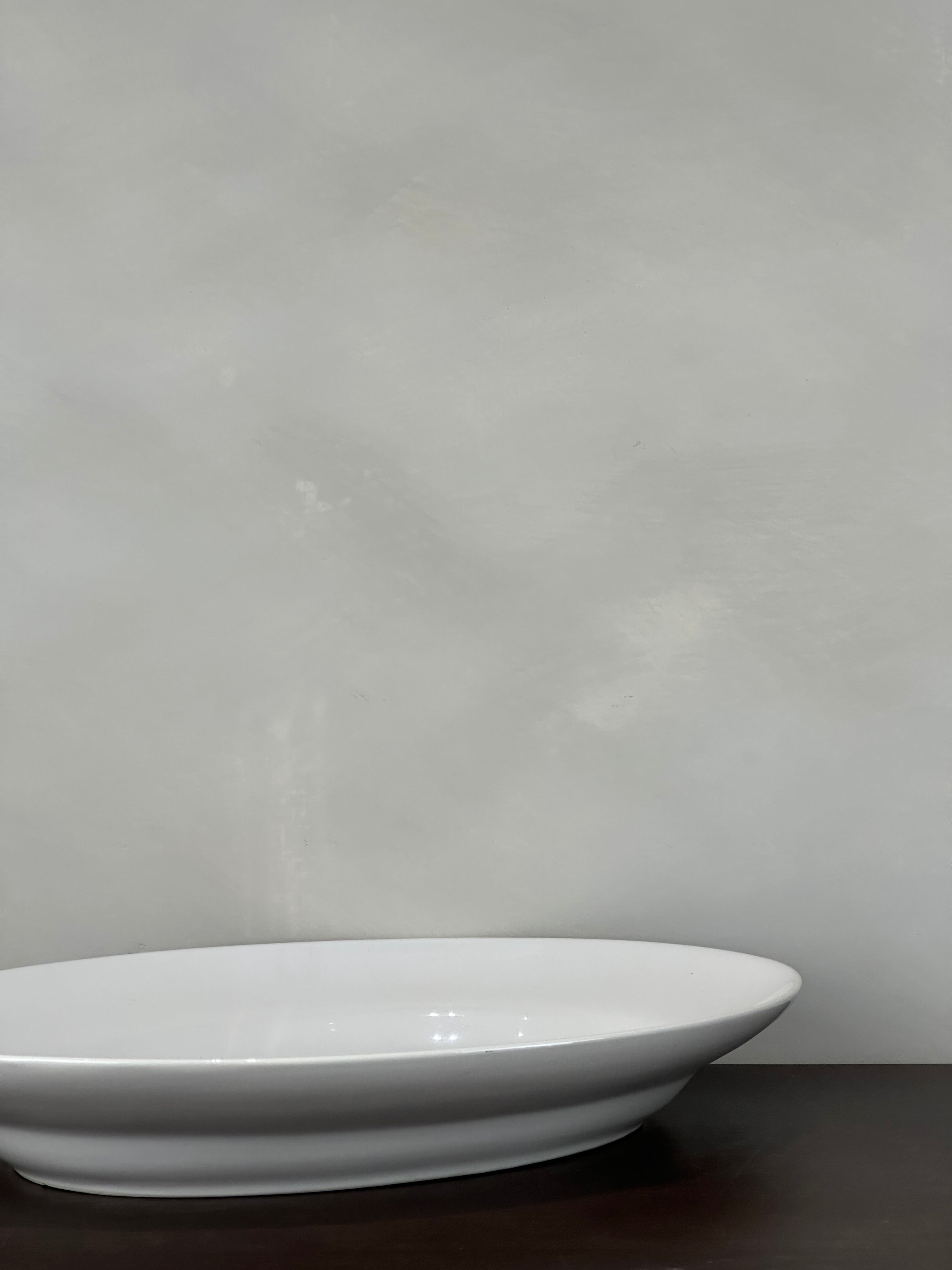 OVAL CERAMIC SERVING BOWL