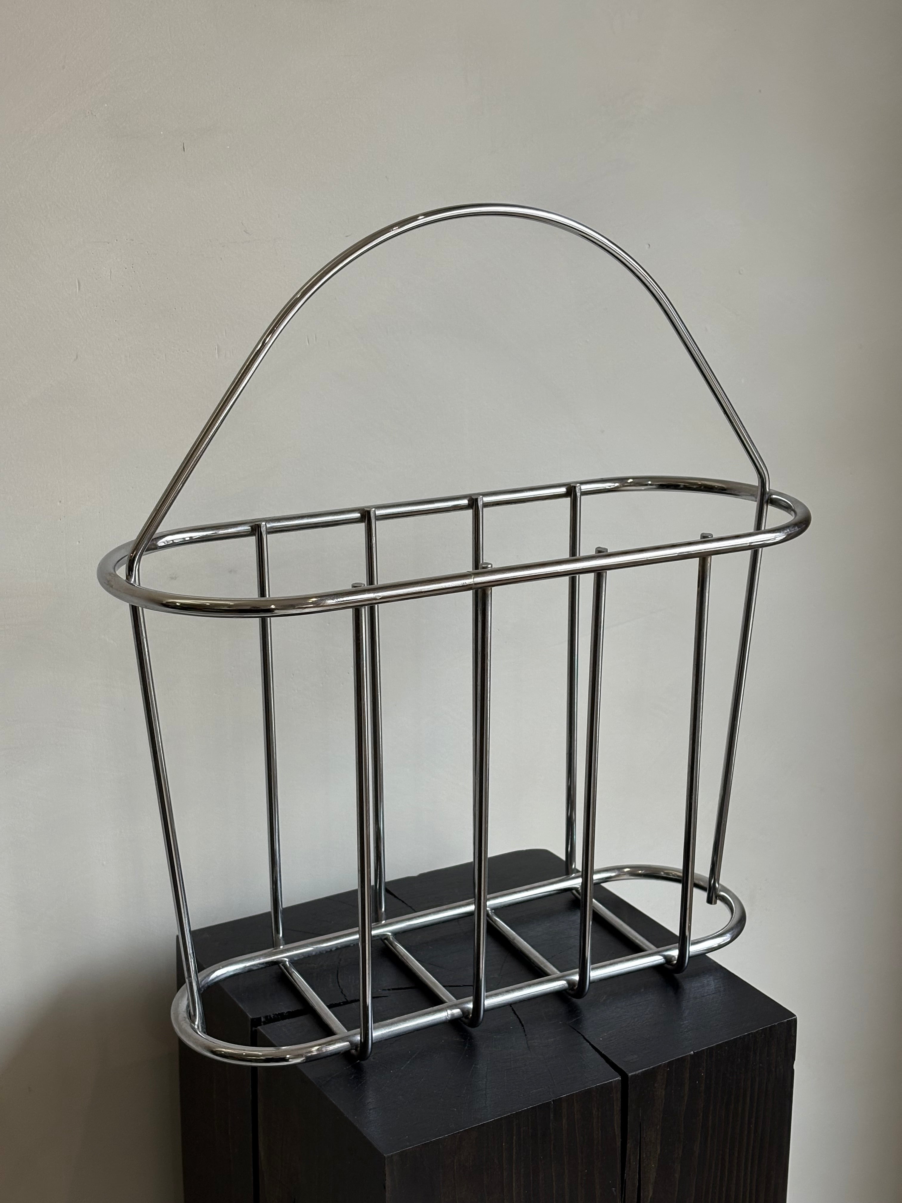 CHROME MAGAZINE RACK