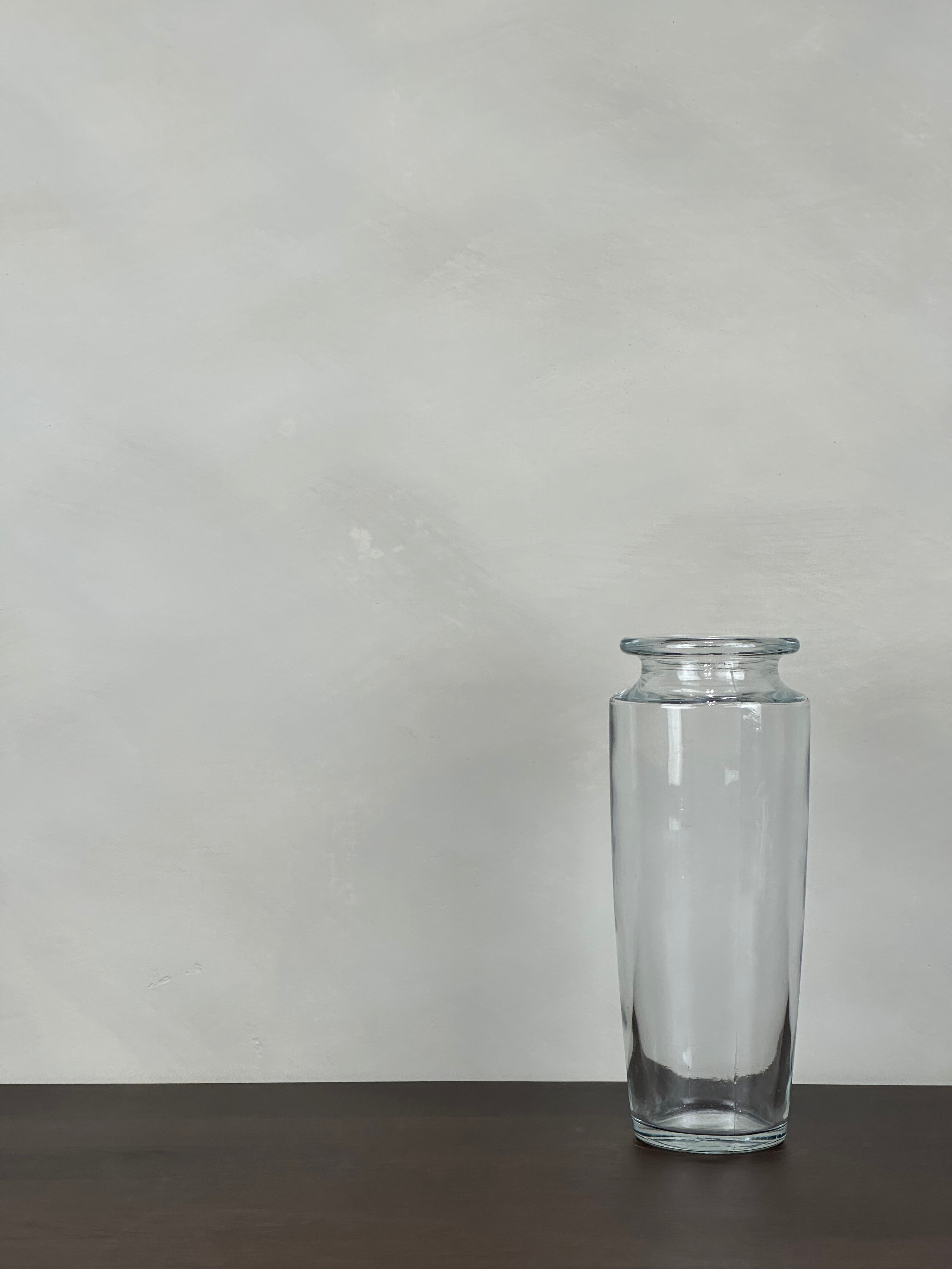 GLASS STEM VASE