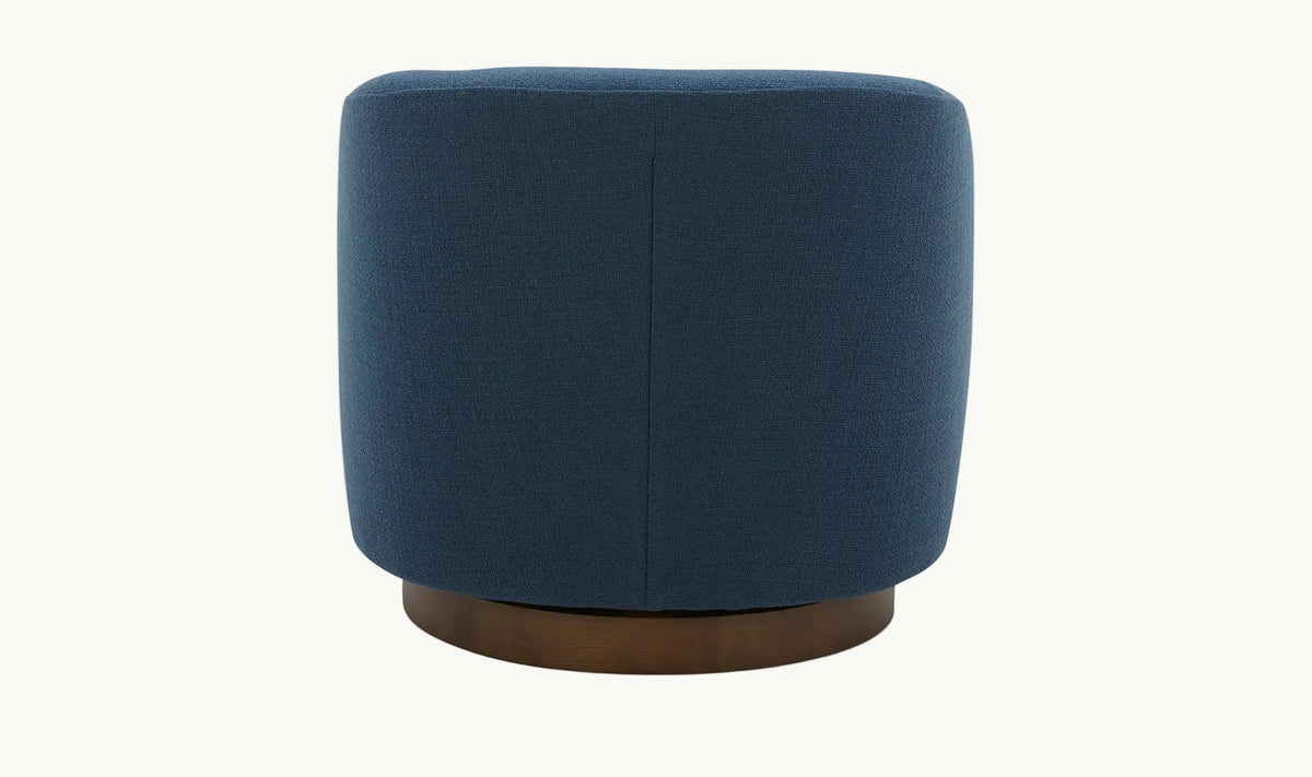 THE LUNA SWIVEL CHAIR