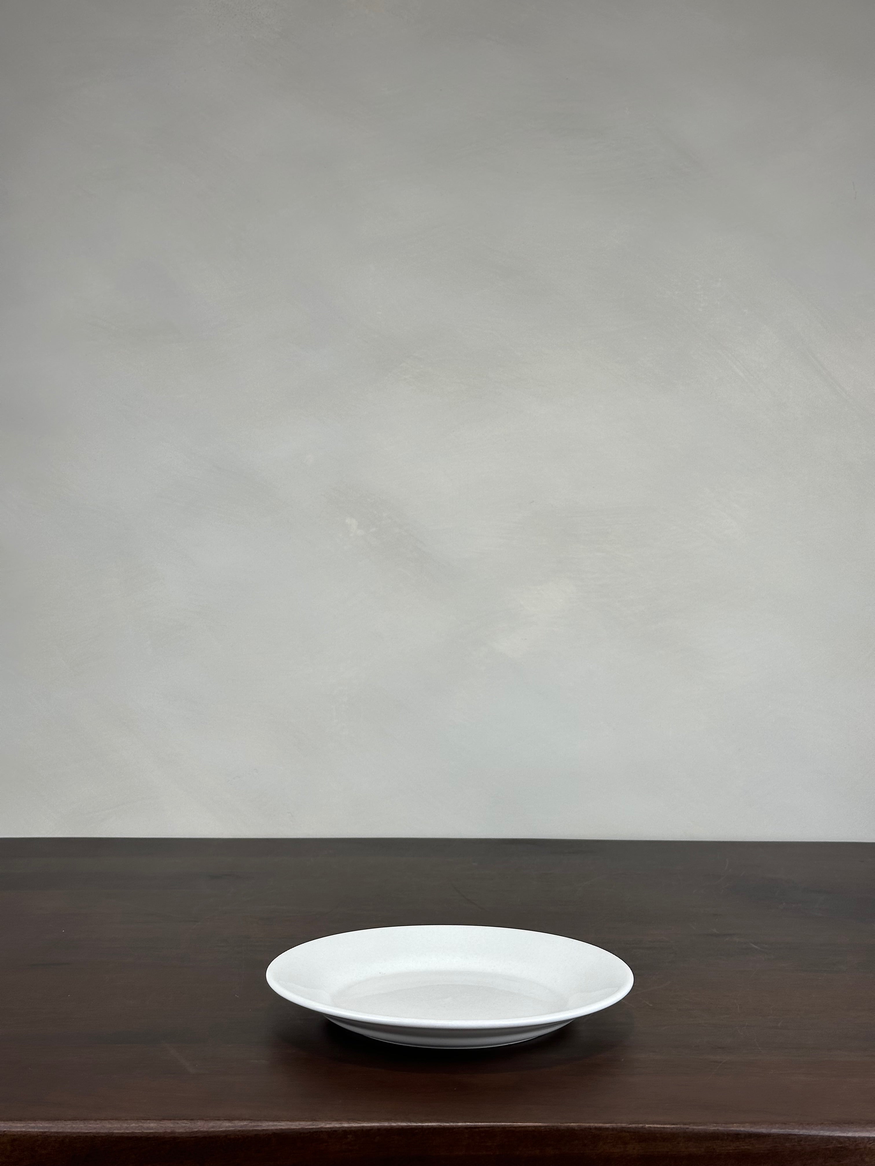 WHITE CERAMIC SIDE PLATE