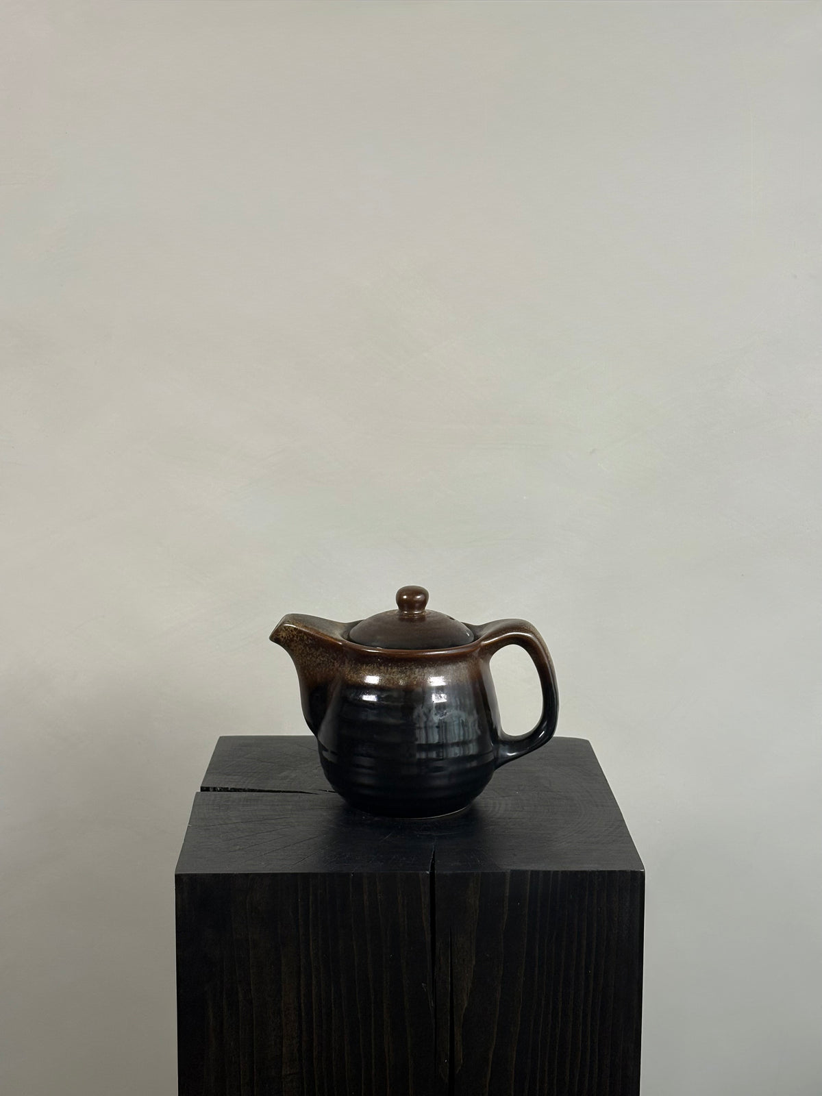 MULTI TONED TEA POT