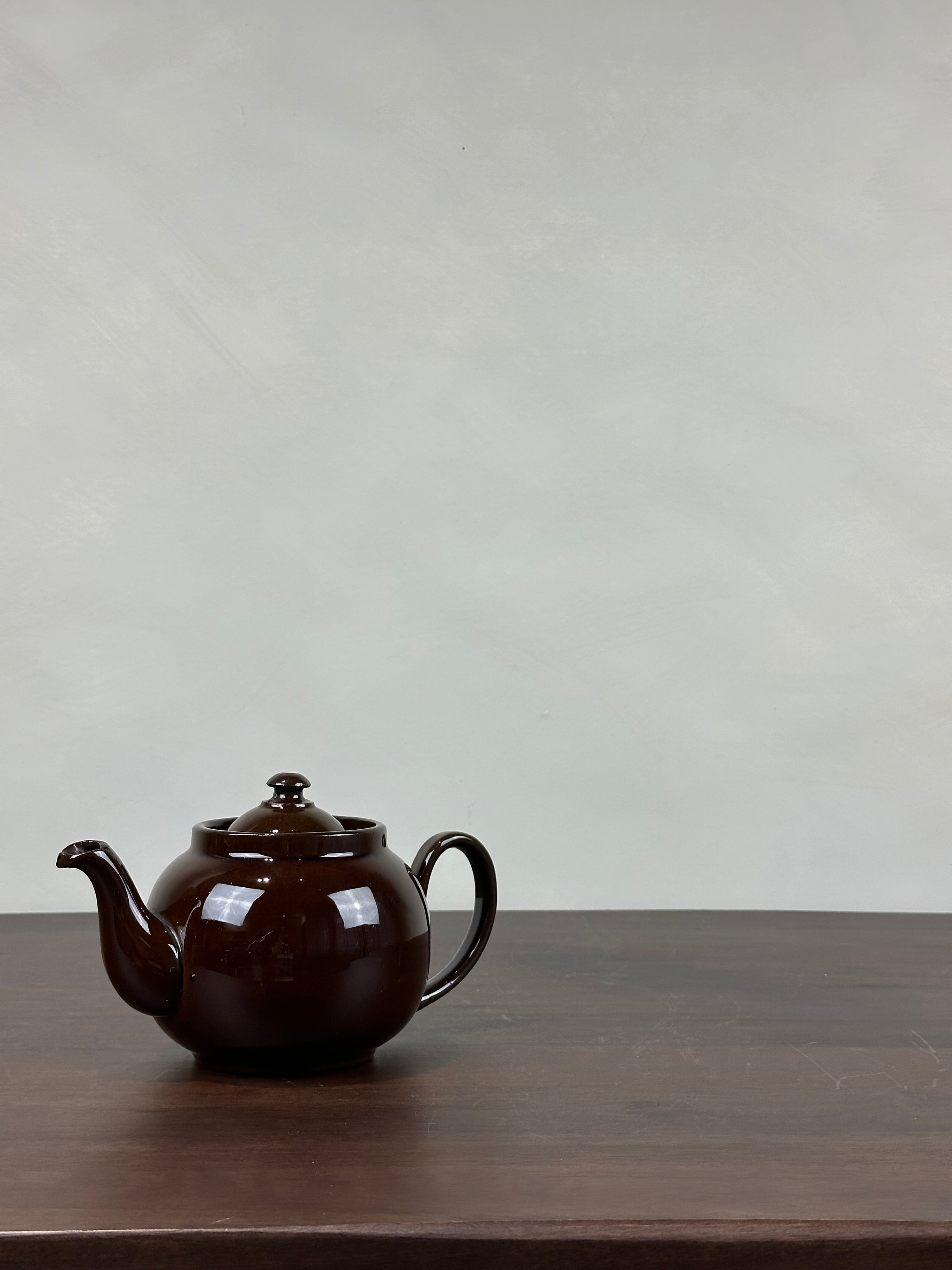 CERAMIC BROWN TEAPOT
