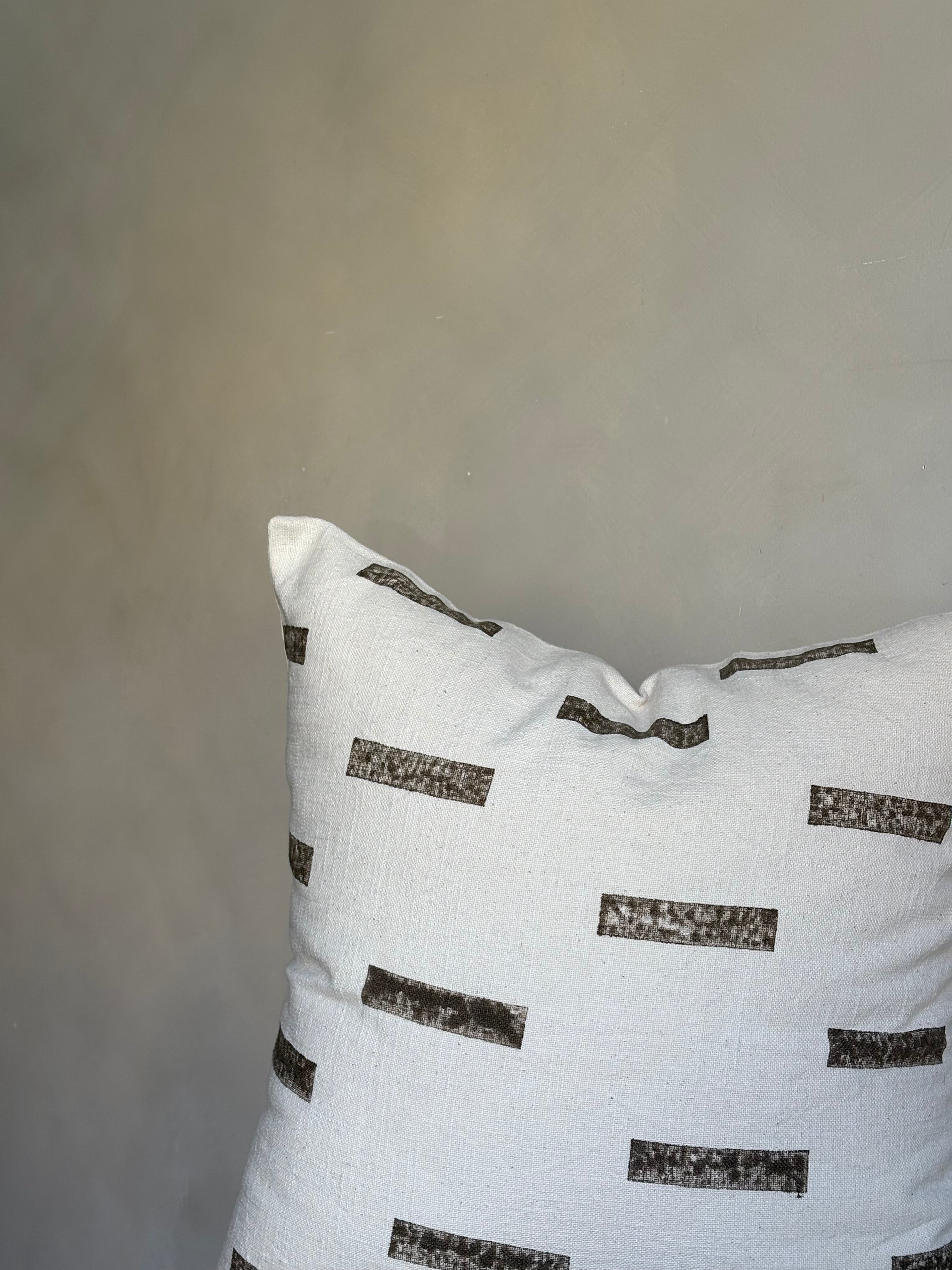 THE COLUMN | PILLOW COVER