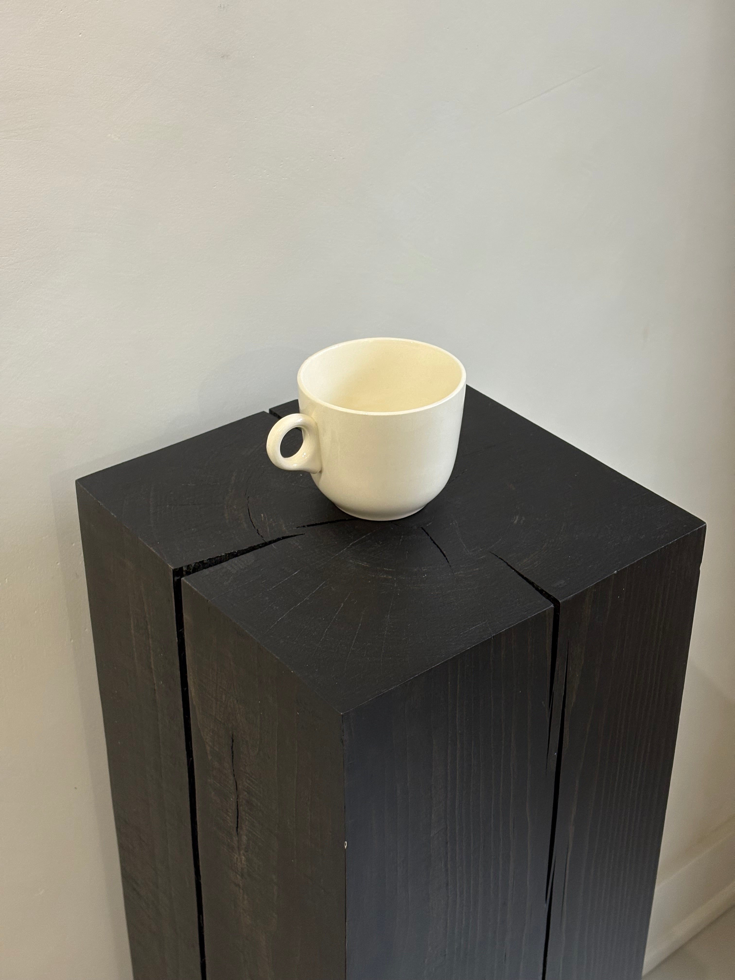 IVORY MUG