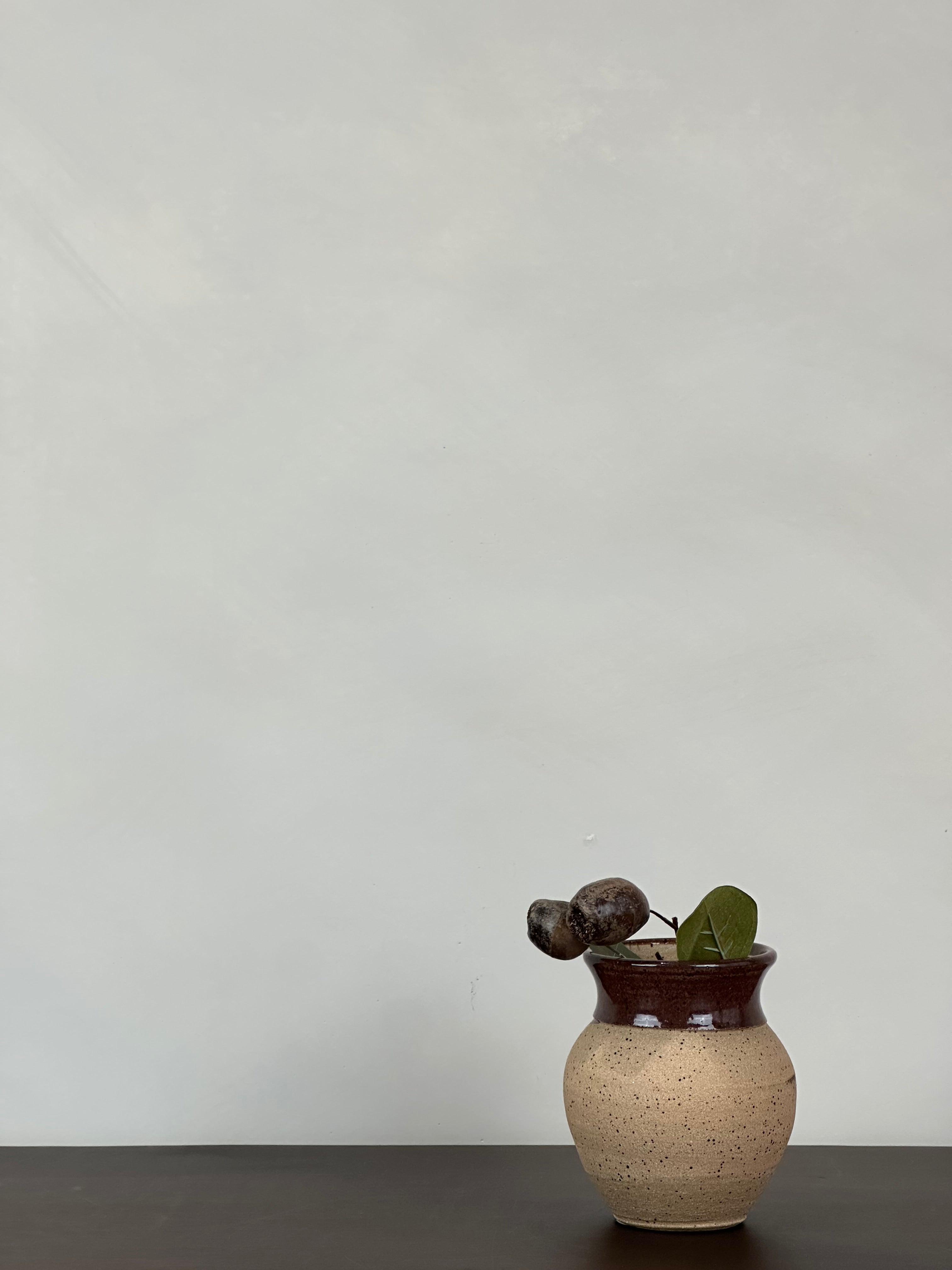 SMALL BEIGE CERAMIC VASE