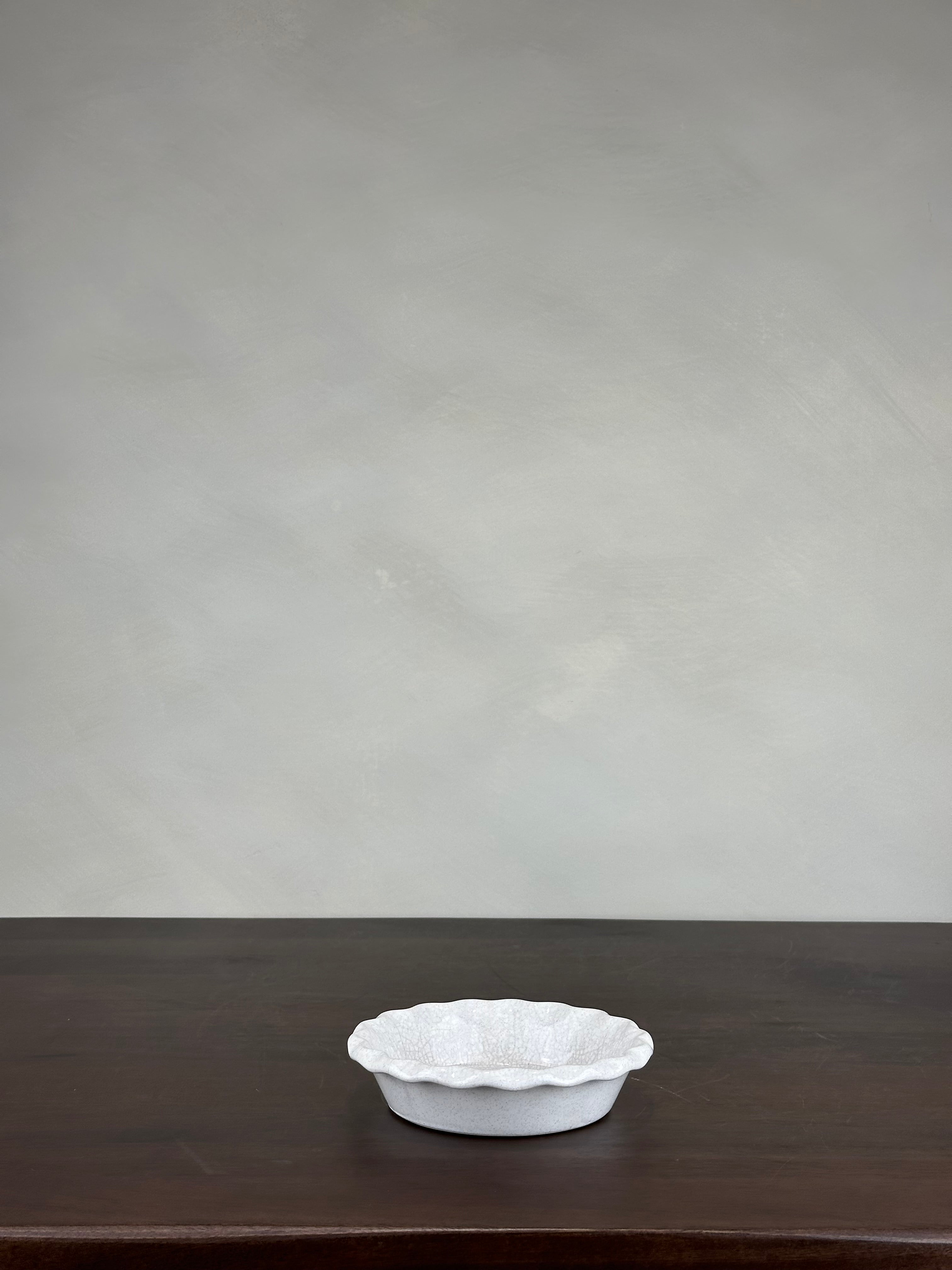 WAVY CERAMIC BOWL