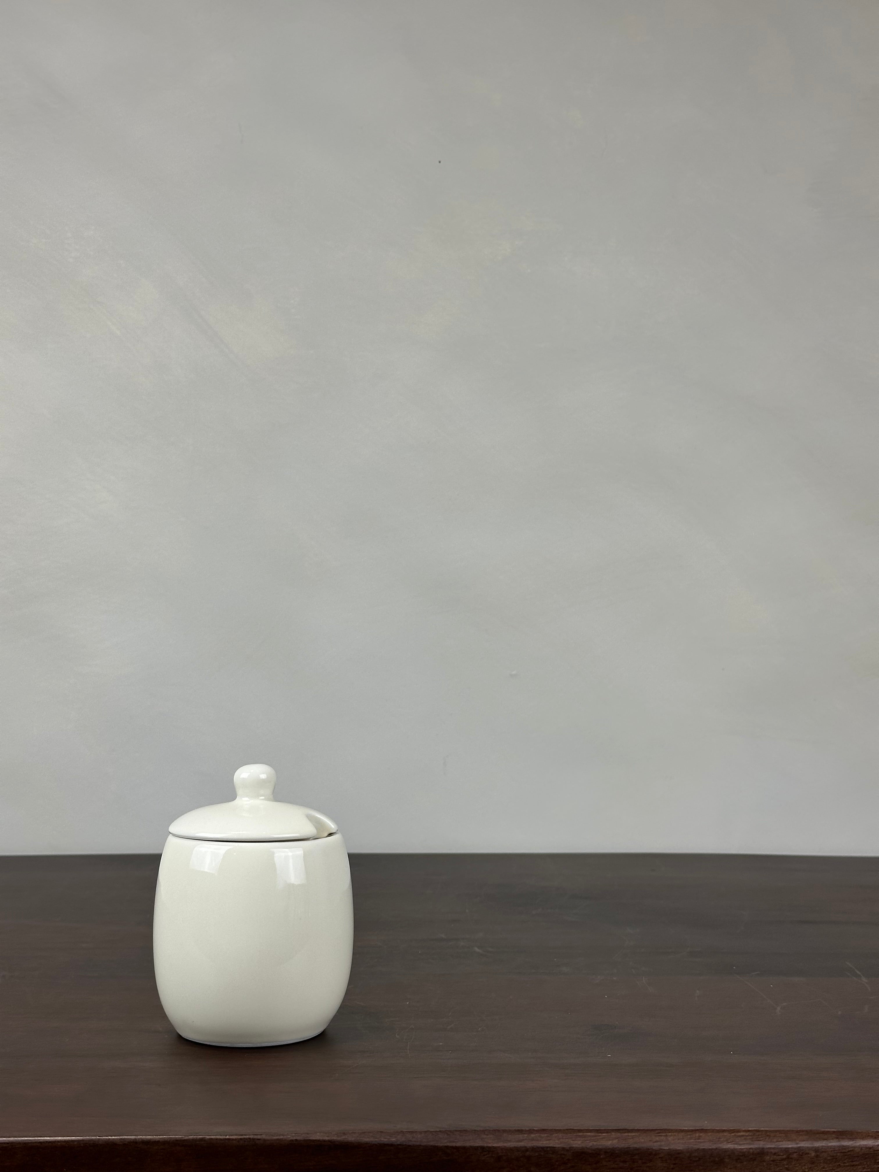 WHITE CERAMIC SUGAR DISH
