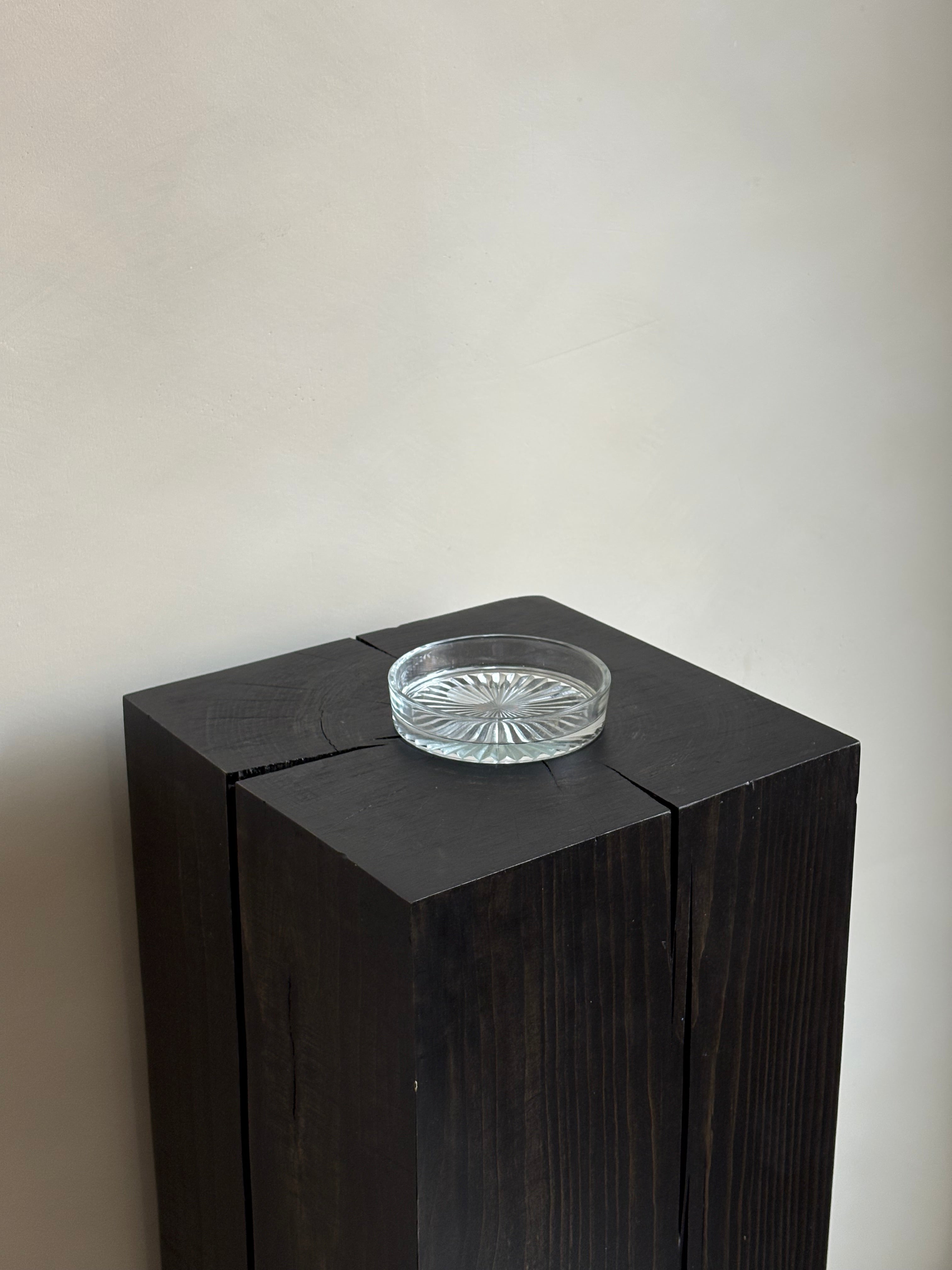 SMALL GLASS DISH