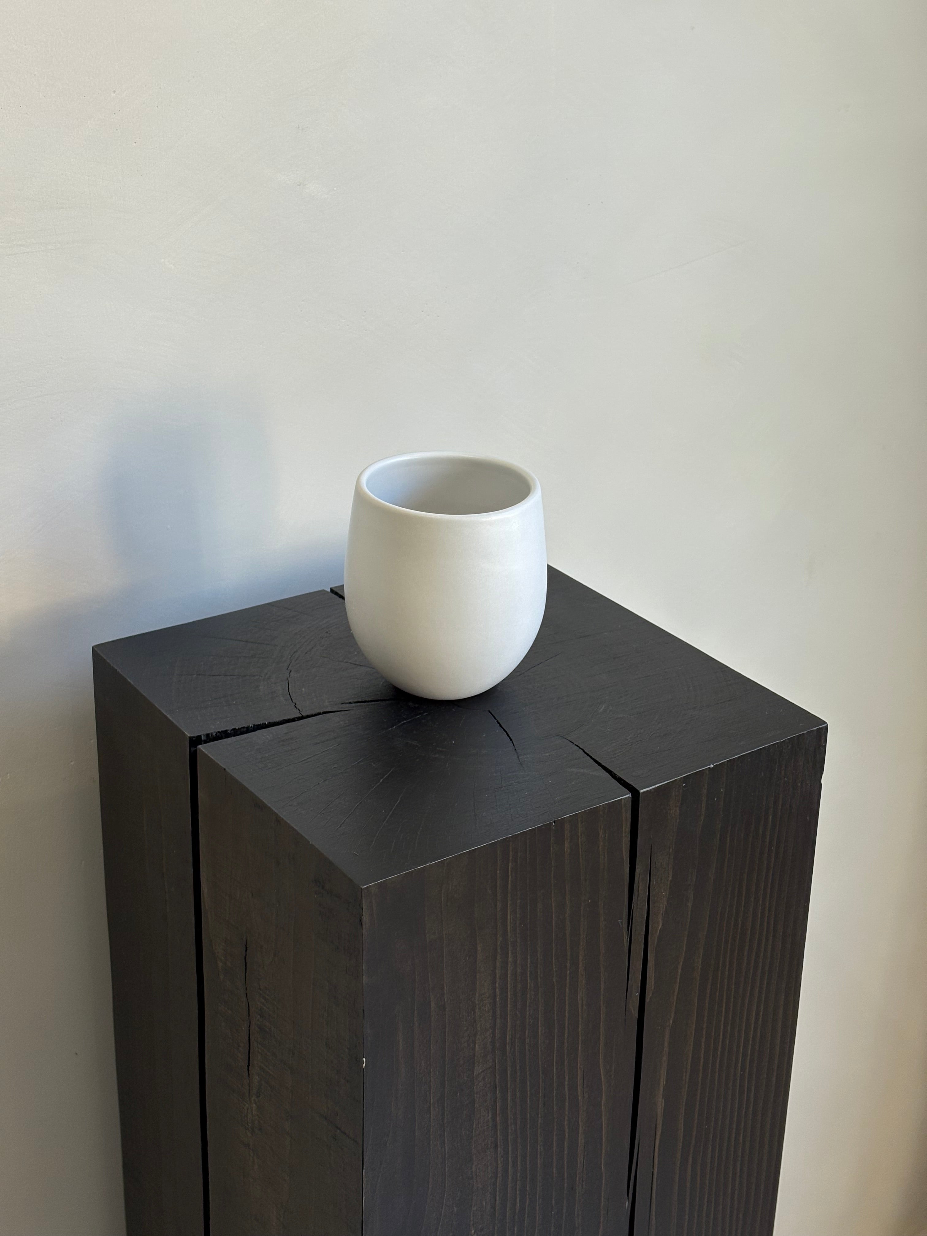 STONEWARE MUG