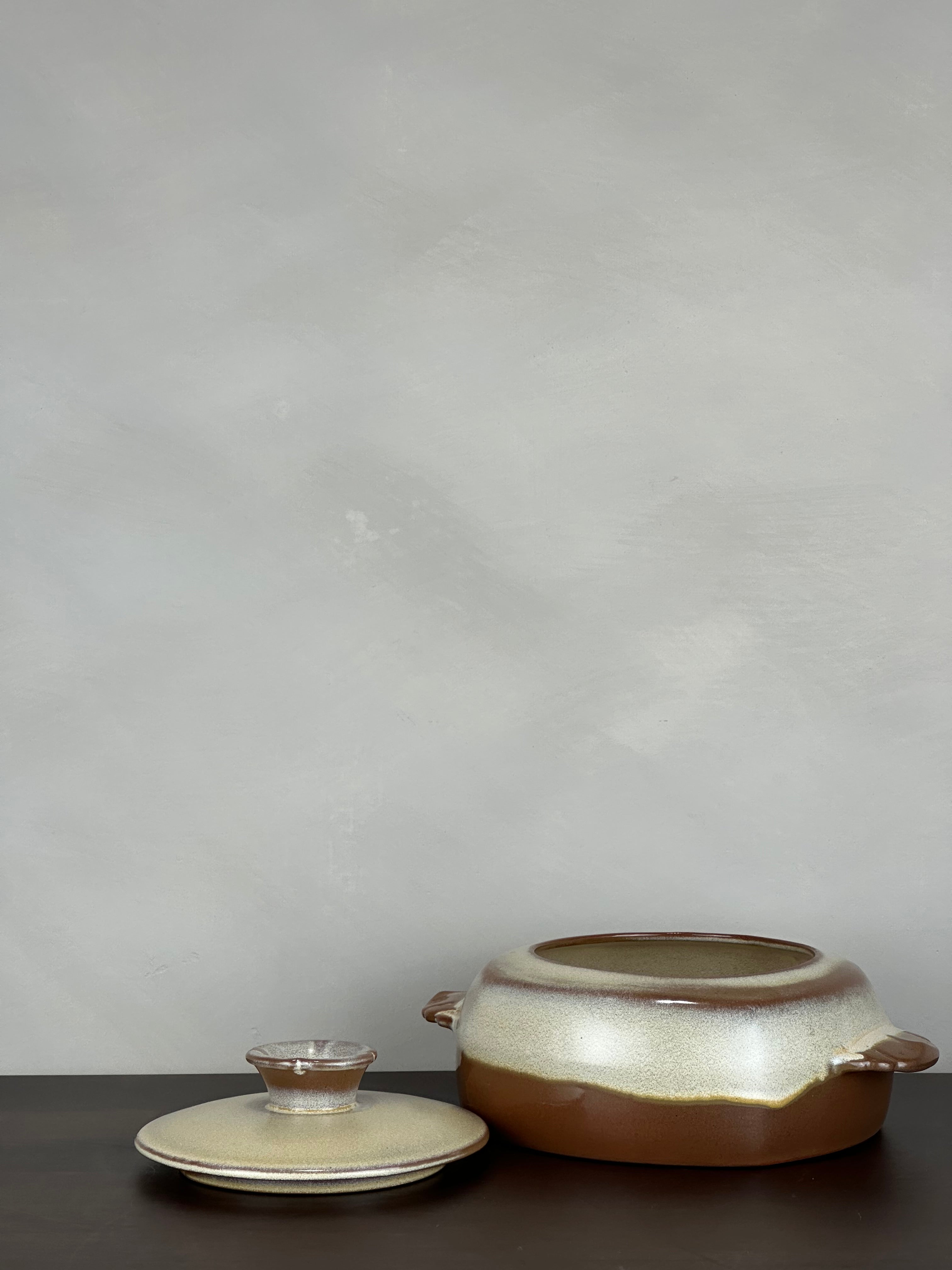 CERAMIC CASSEROLE DISH
