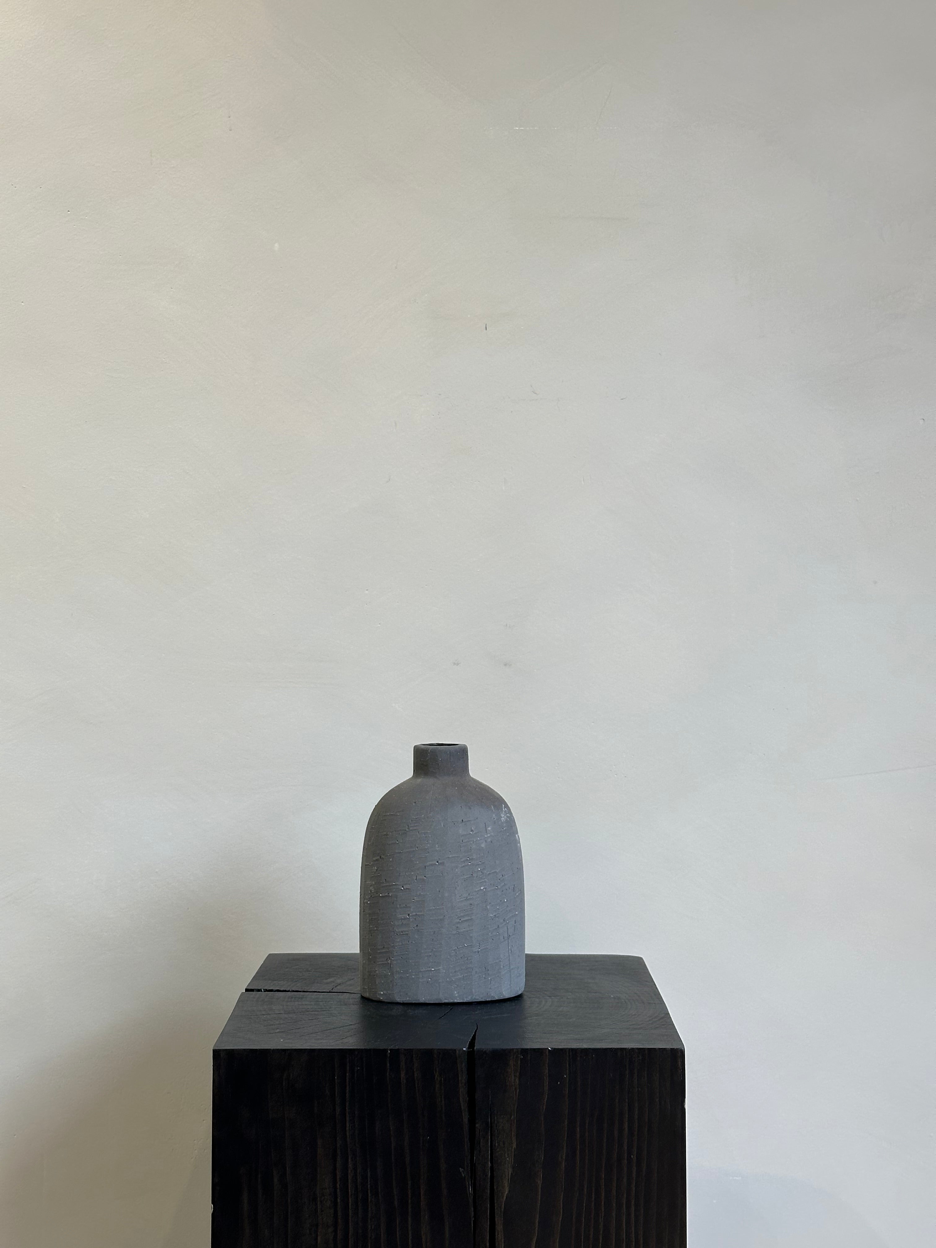 KARIS II VASE