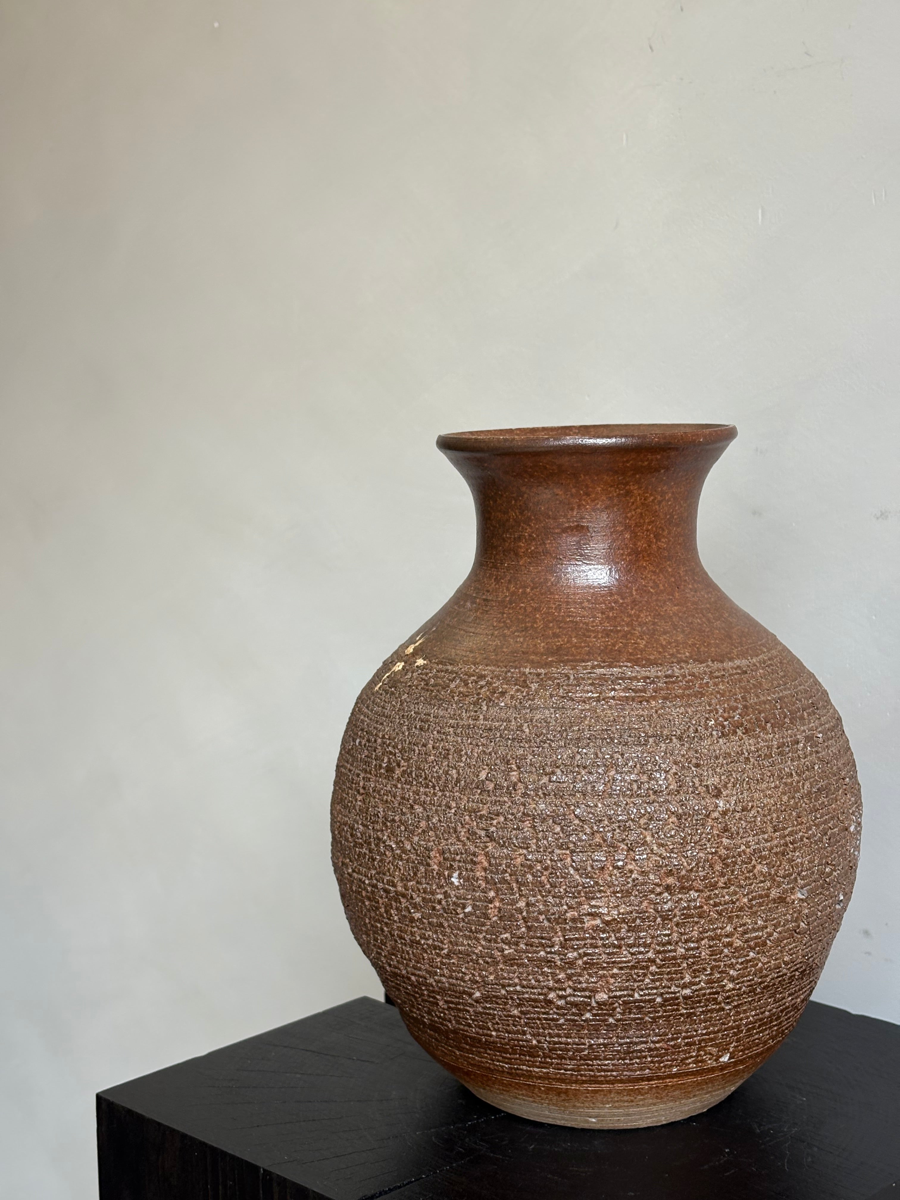 TEXTURED BROWN TAPERED VASE