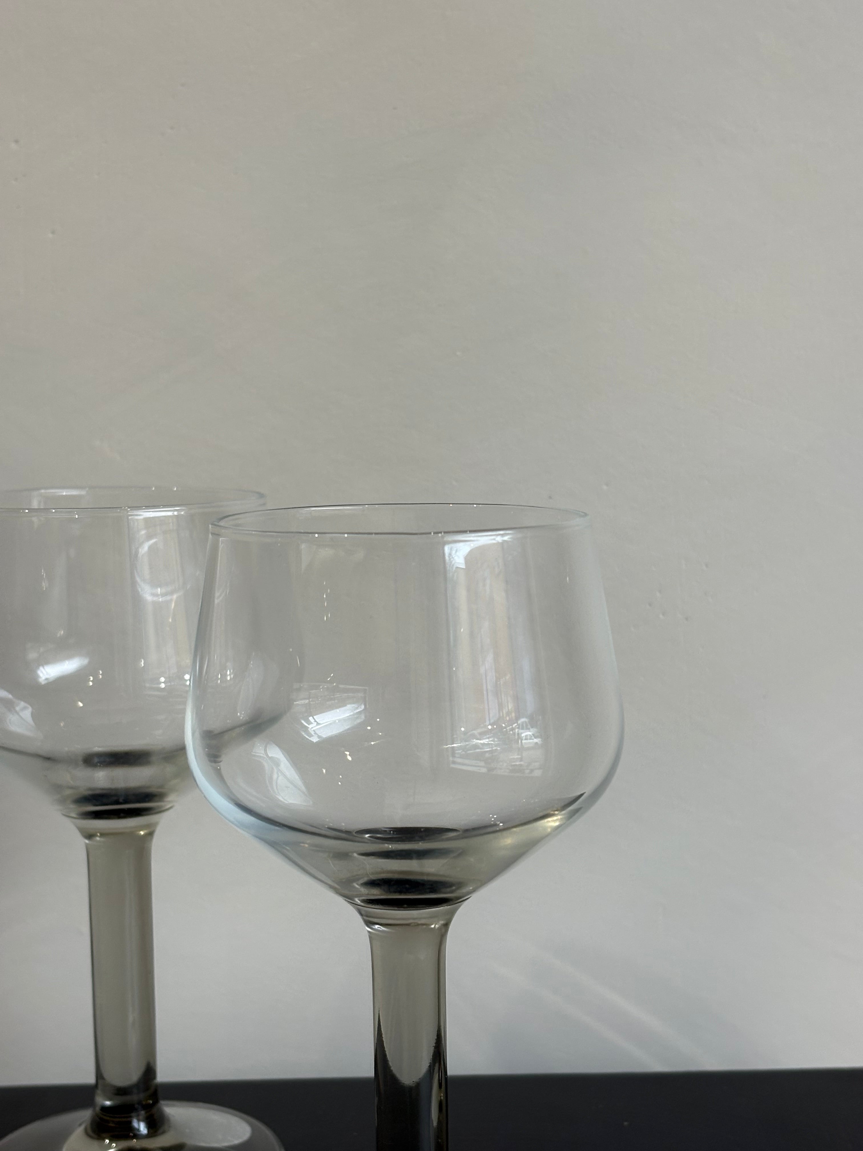CLASSIC WINE GLASS