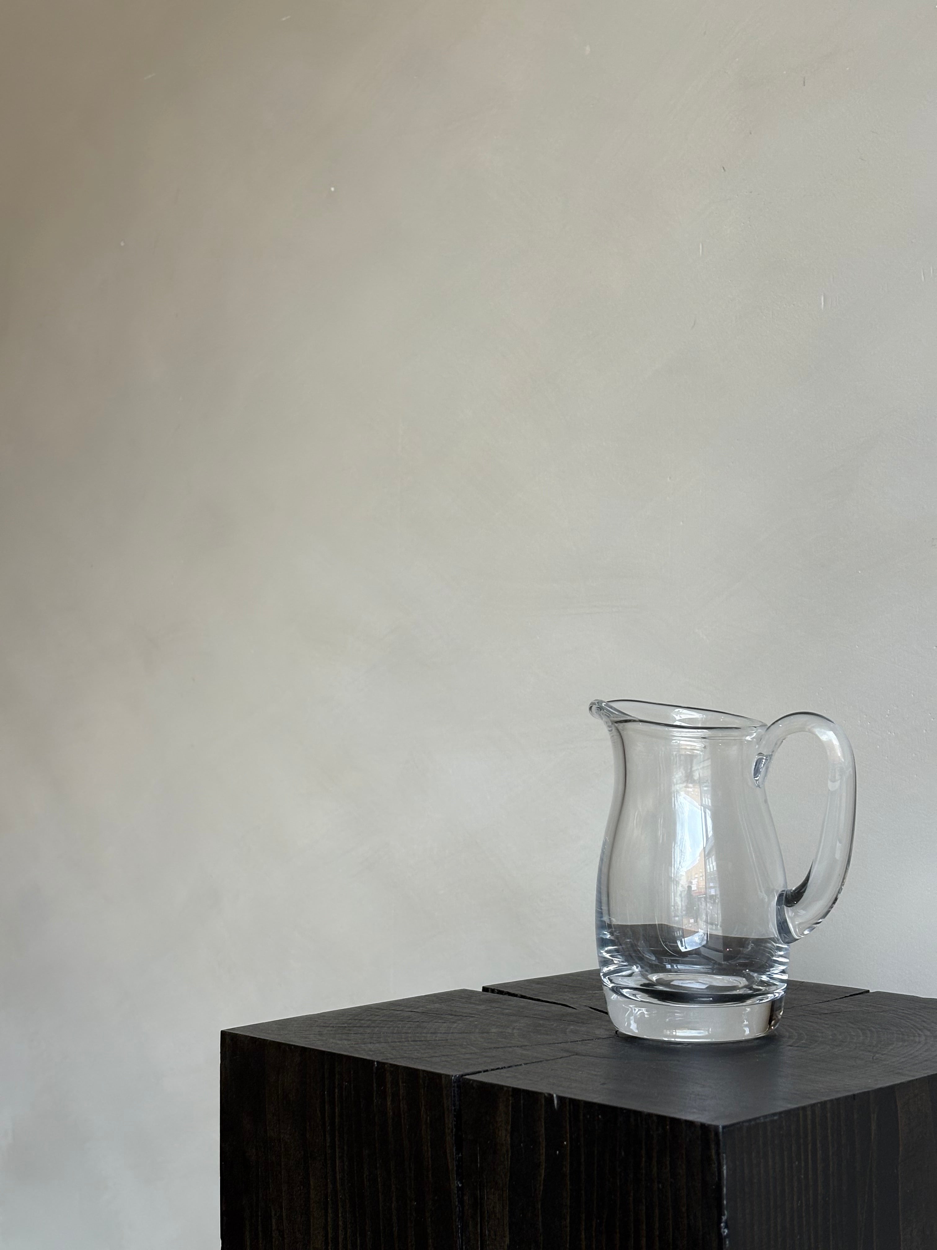 CLASSIC SMALL PITCHER