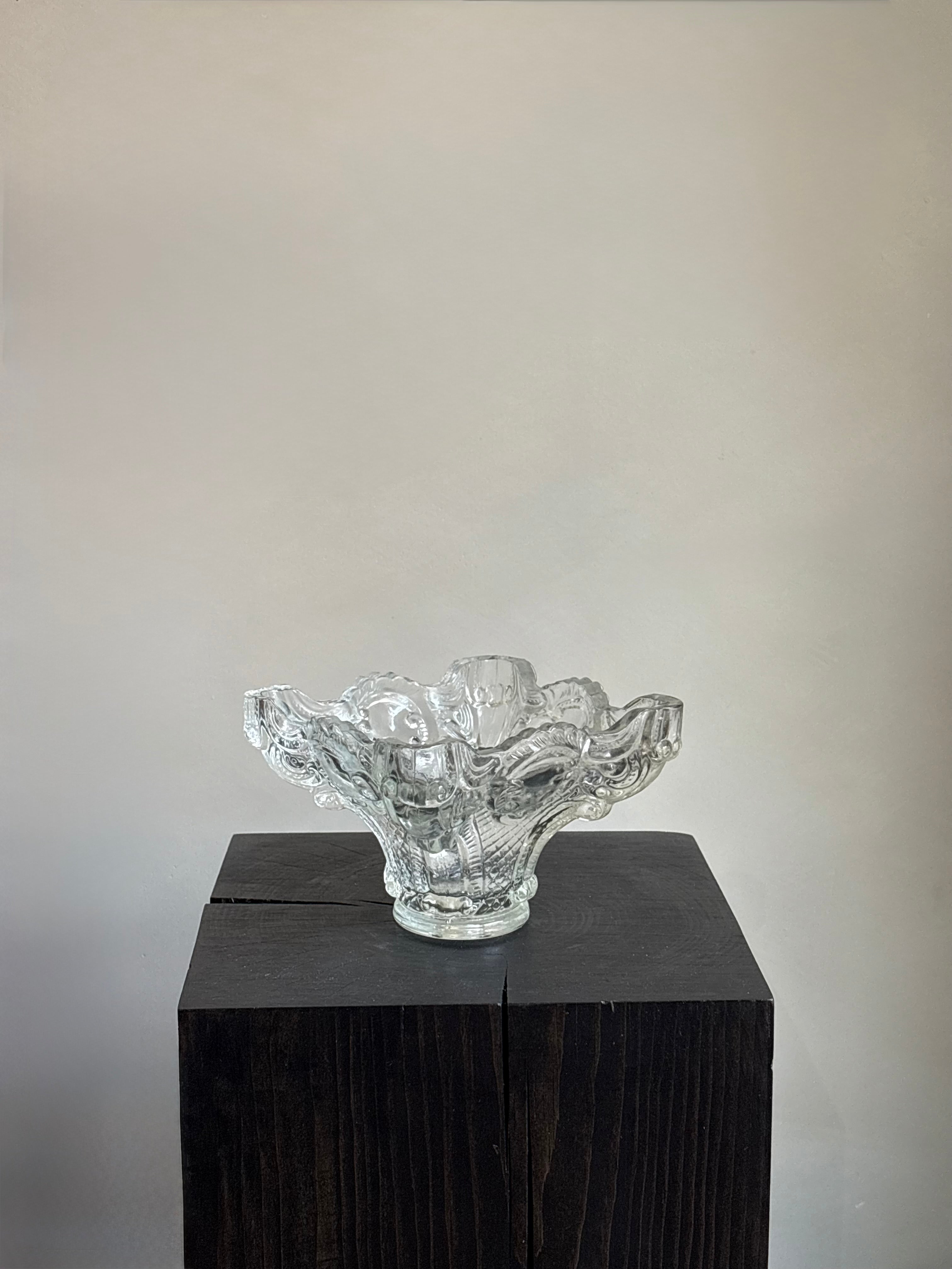 VINTAGE CRYSTAL SQUARE BOWL
