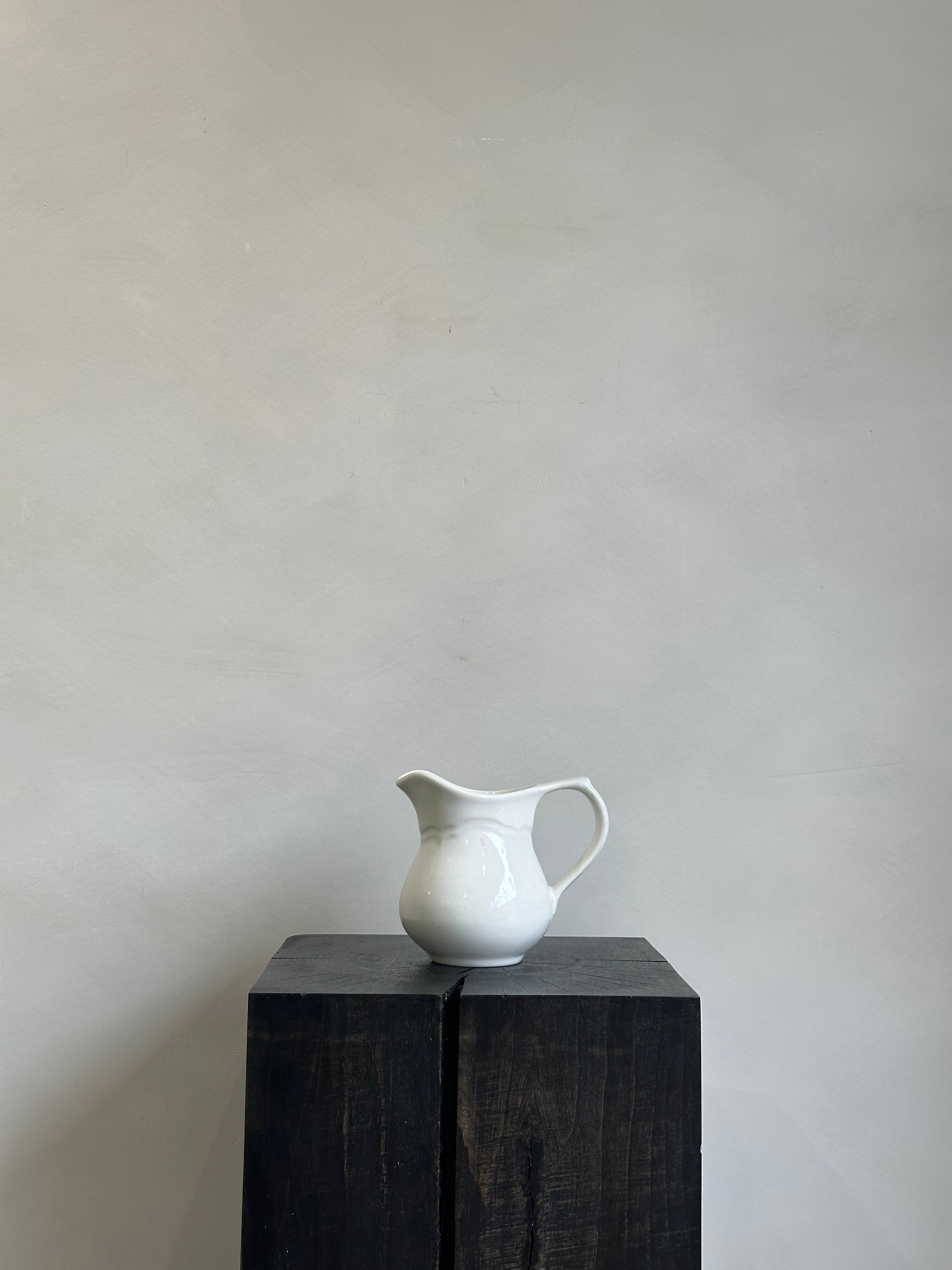 TRADITIONAL PITCHER