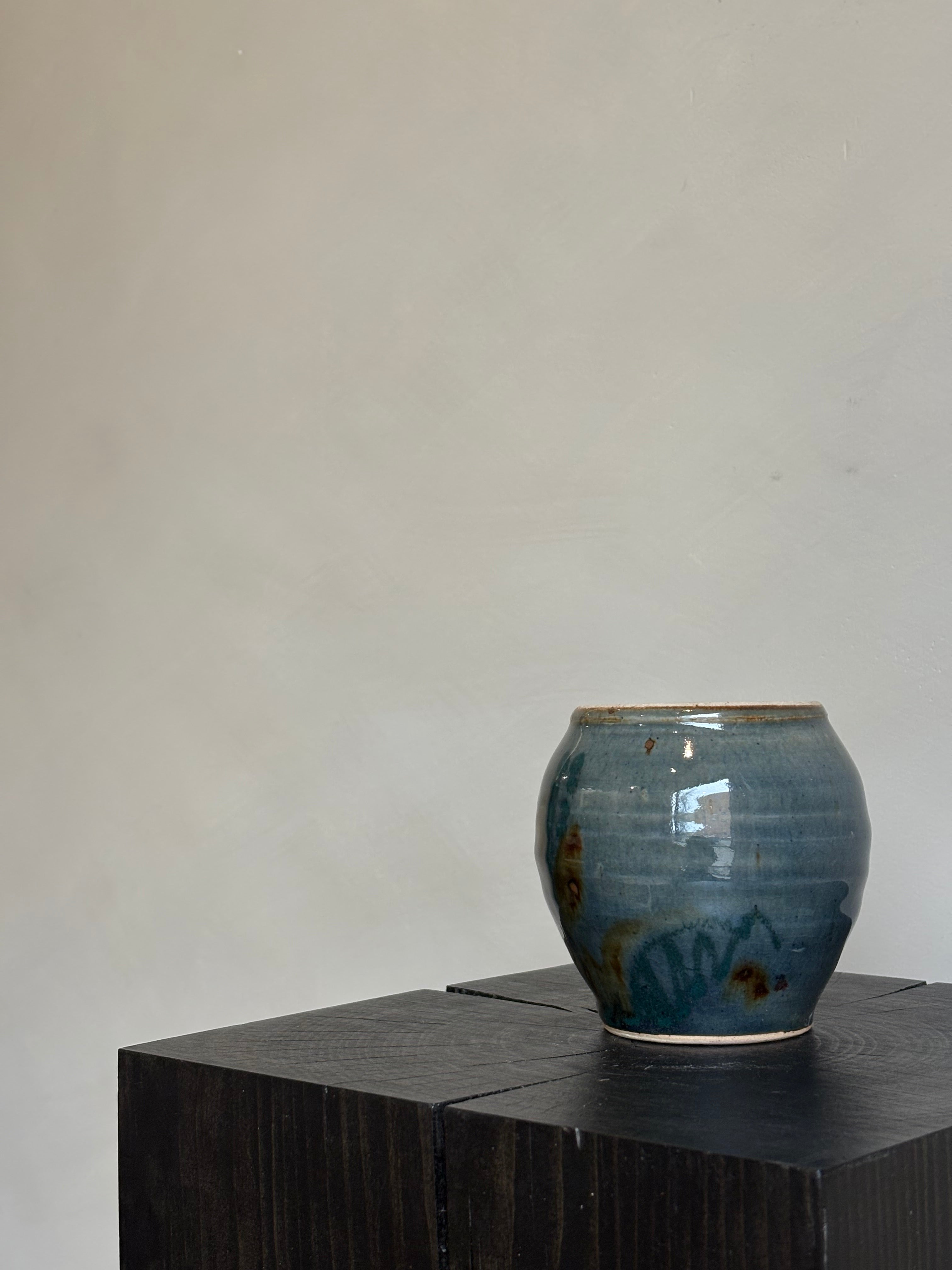 LITTLE BLUE VASE