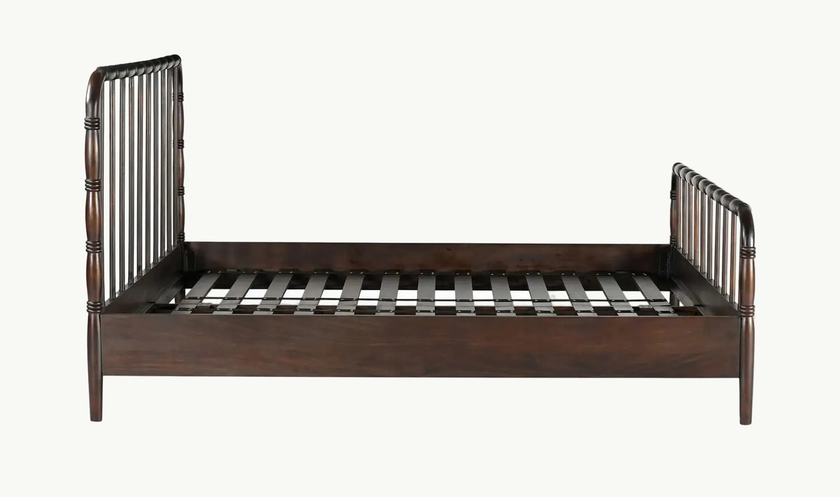 THE CLARA BED