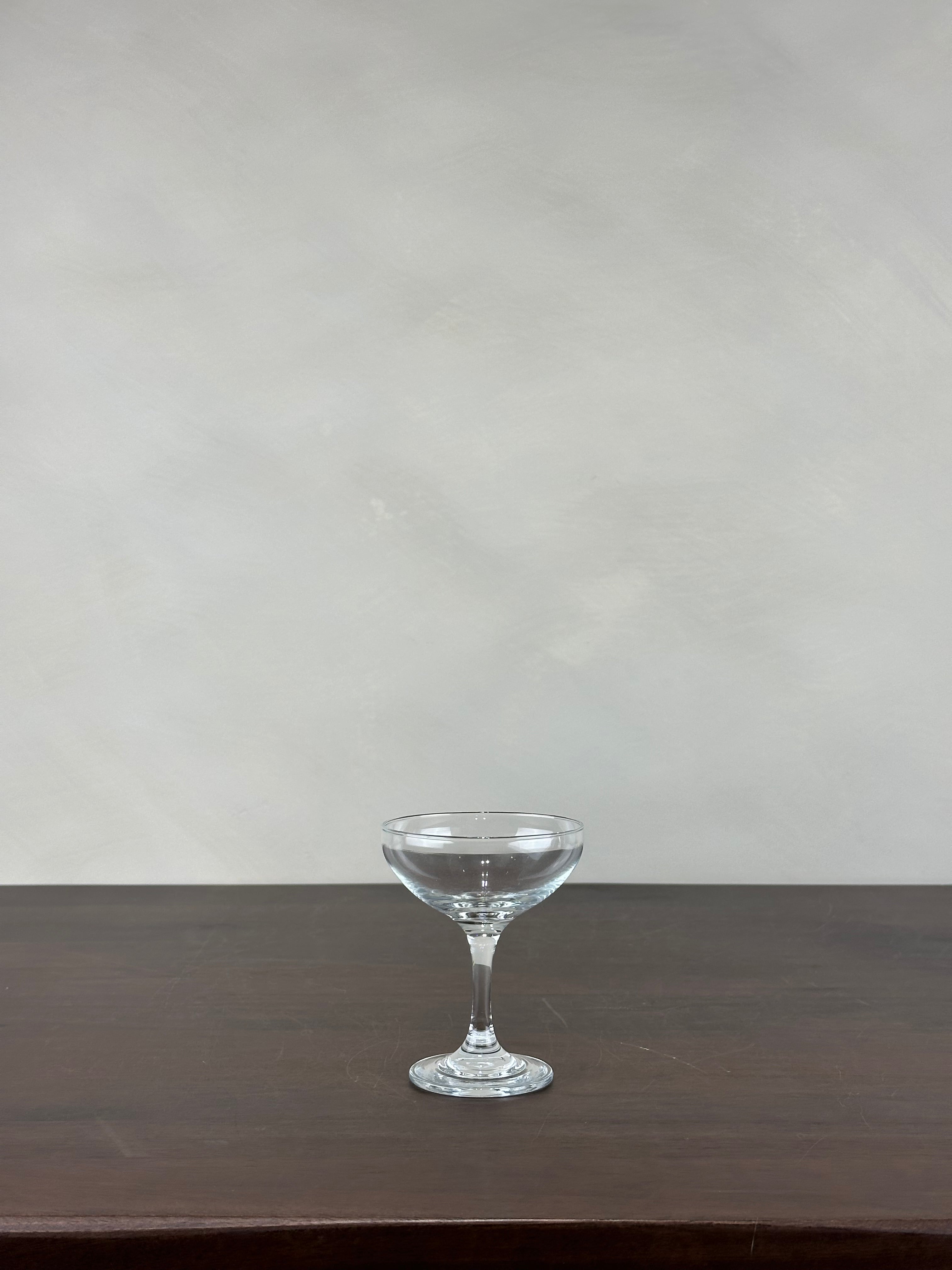 CLASSIC COCKTAIL GLASS