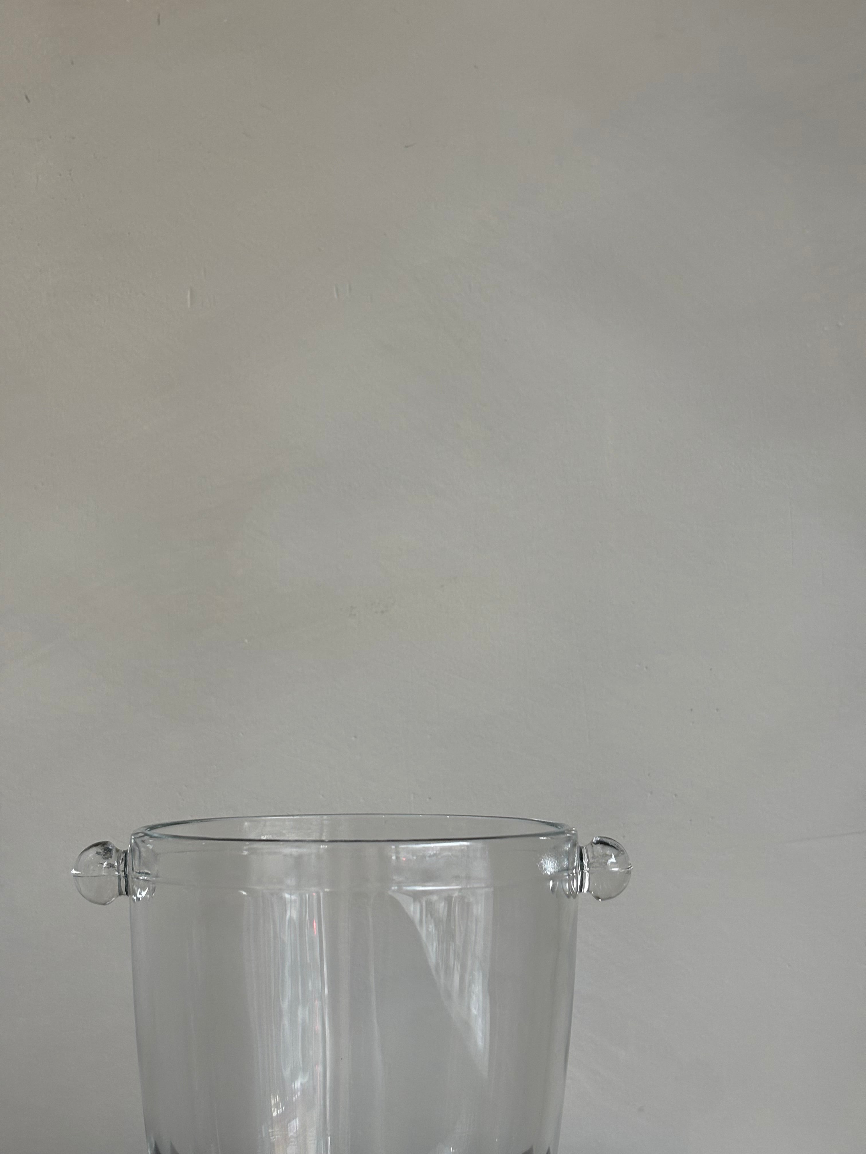 ROUND GLASS ICE BUCKET