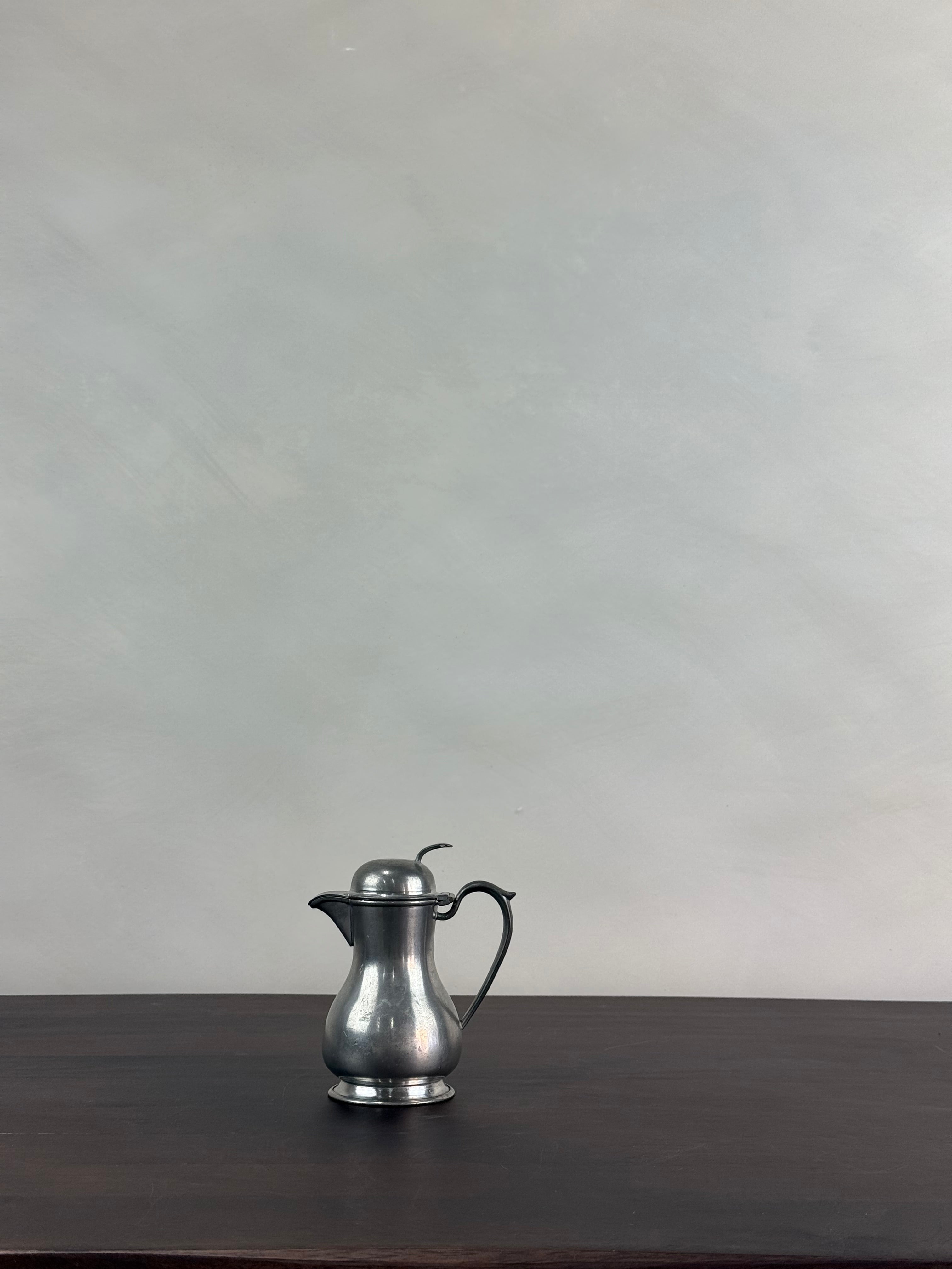 CRHOME SAUCE PITCHER
