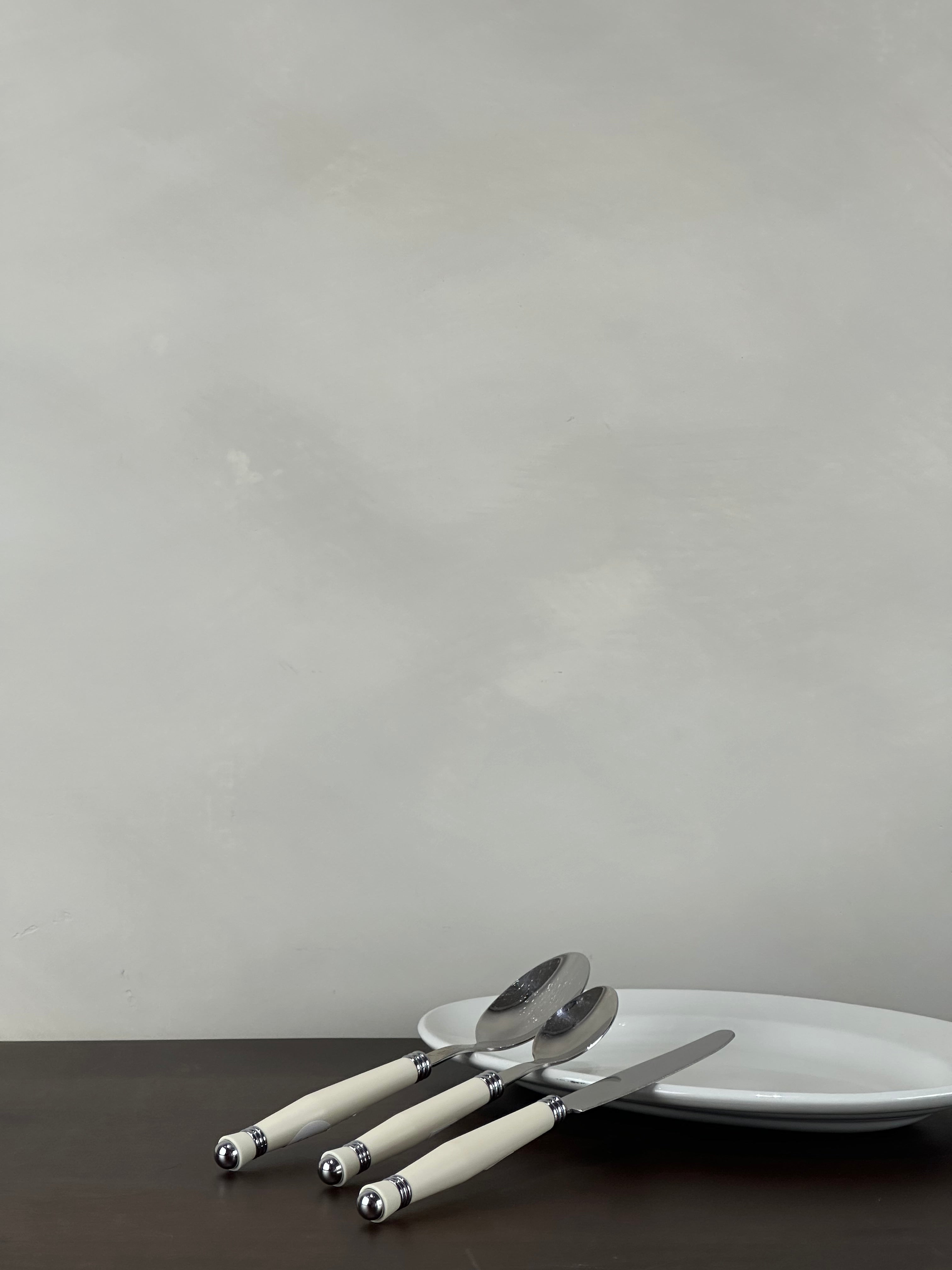IVORY SPOON SET - LARGE