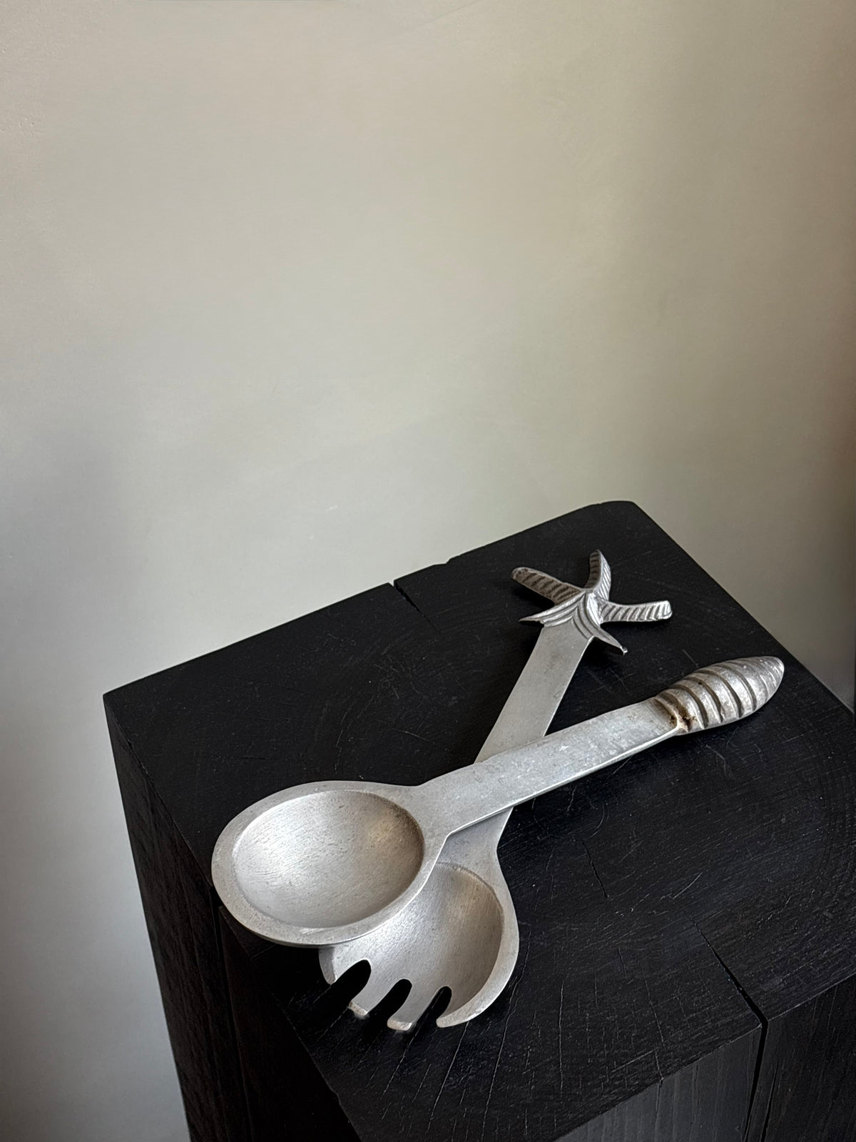 COASTAL METAL SALAD SERVERS