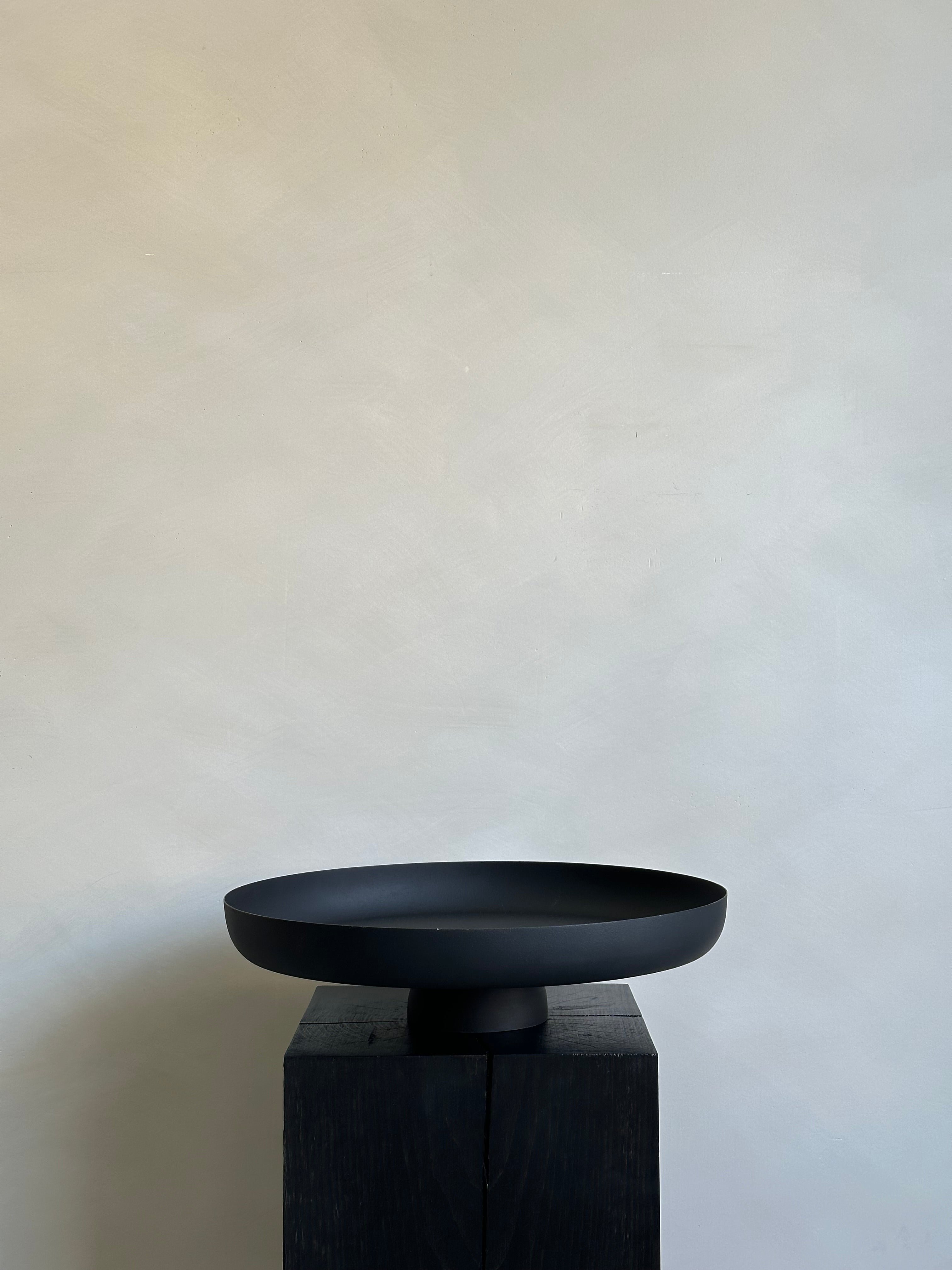 PEDESTAL BOWL