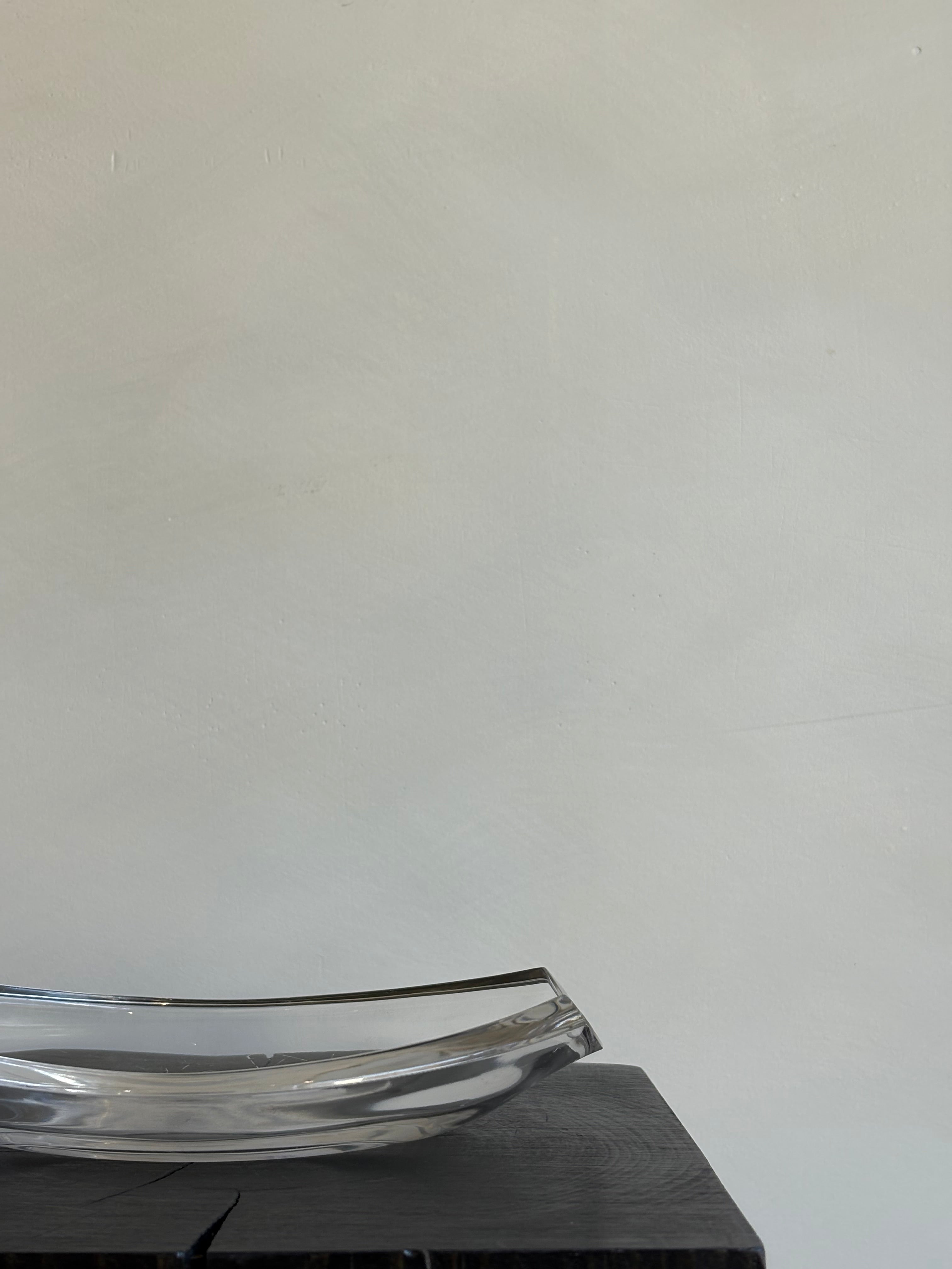 OVAL GLASS TRAY