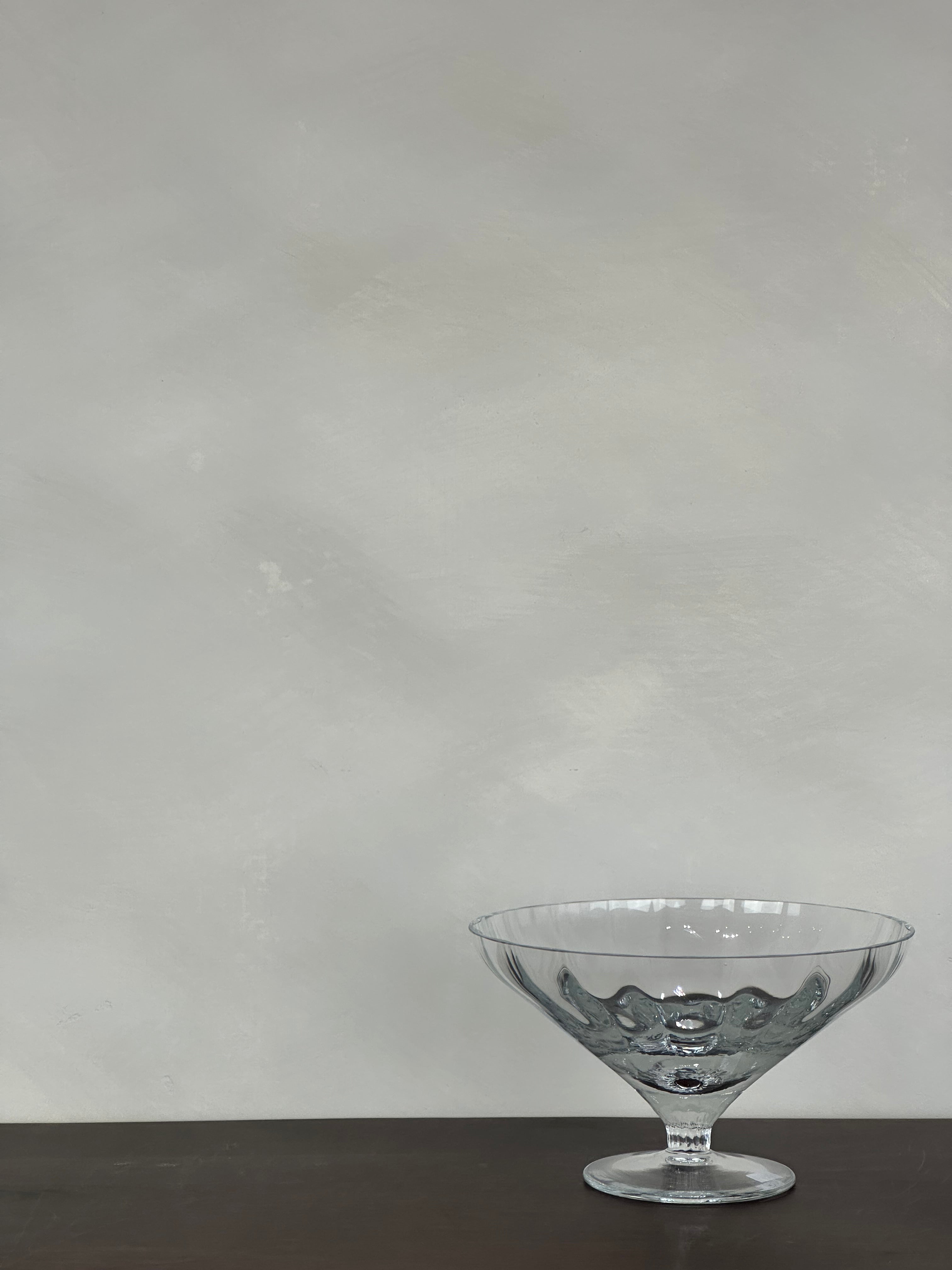 GLASS PEDESTAL BOWL