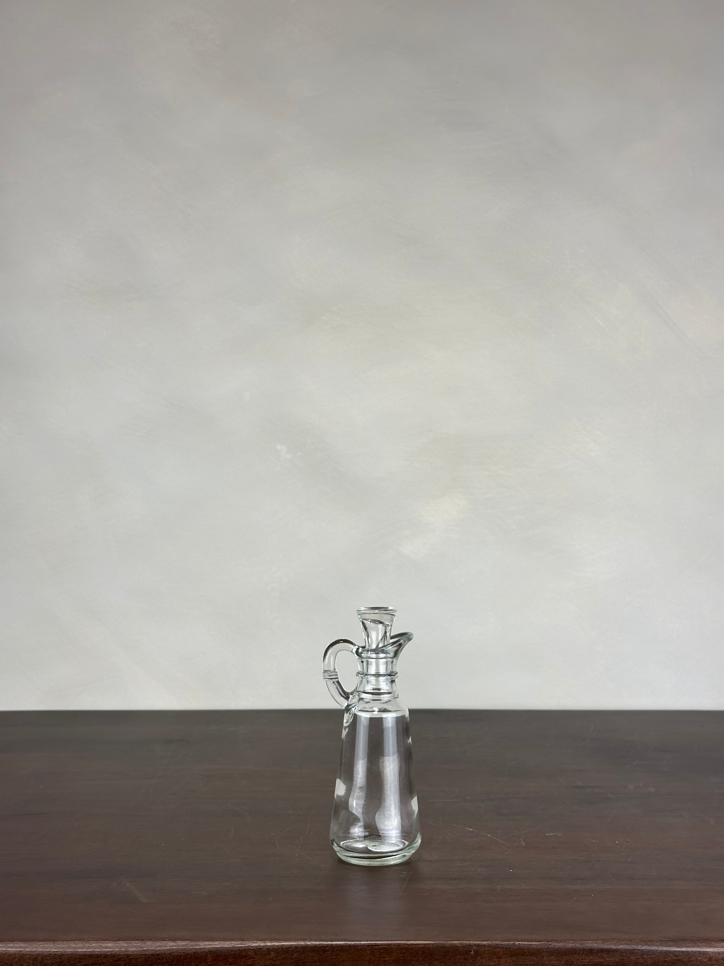 GLASS OIL DISPENSER