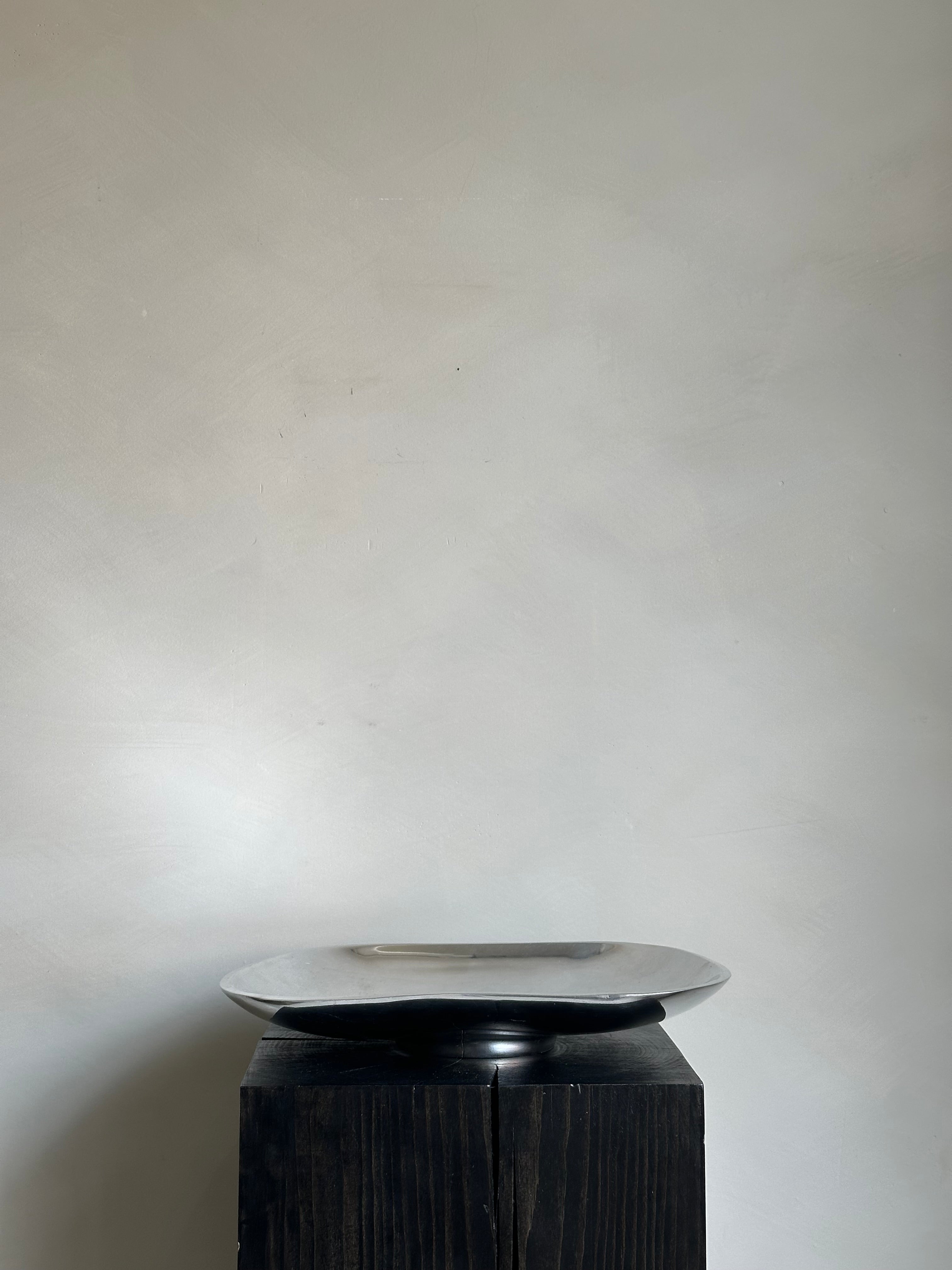 CHROME PEDESTAL TRAY