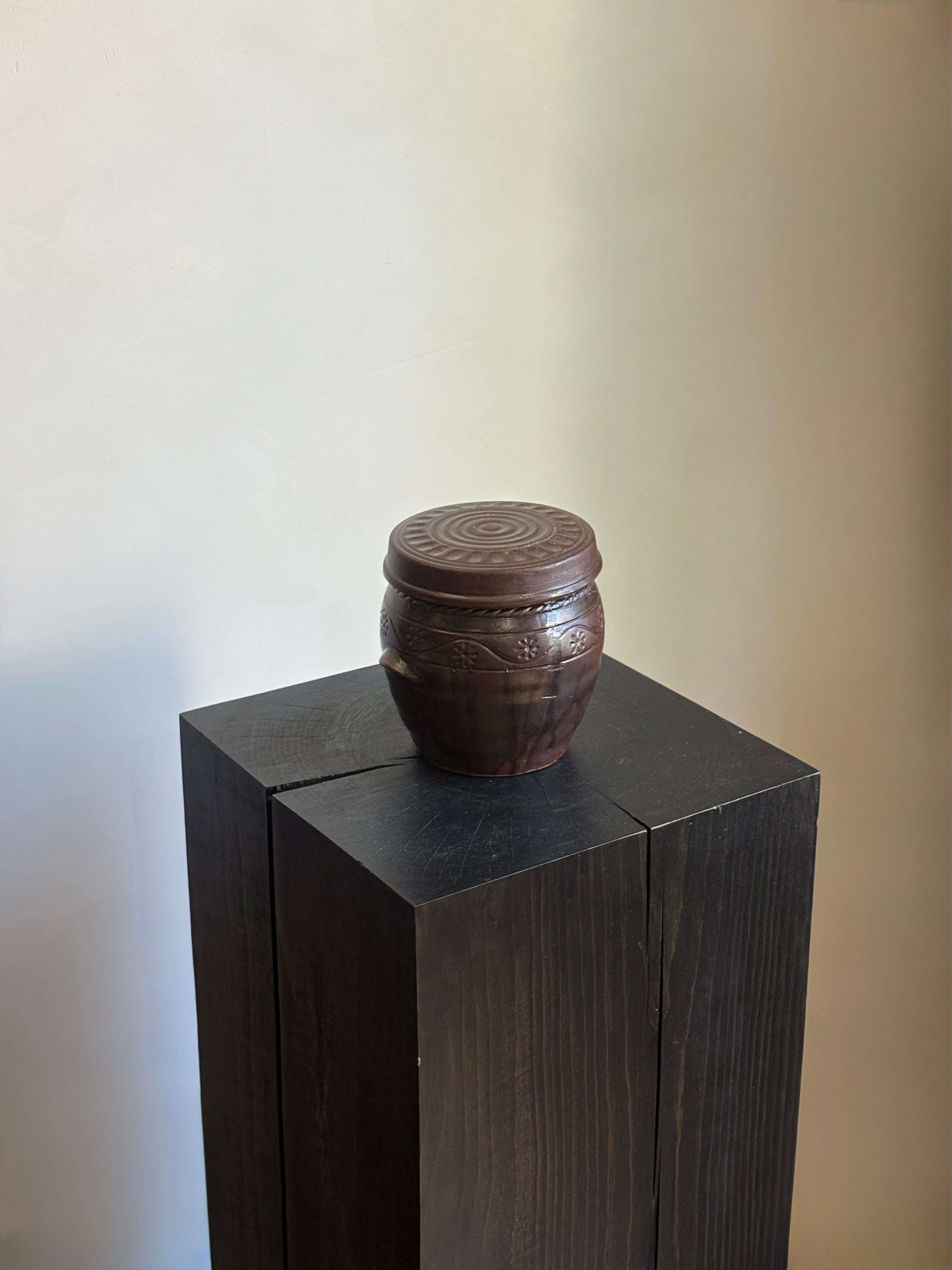 BROWN GLAZED KOREAN ONGGI