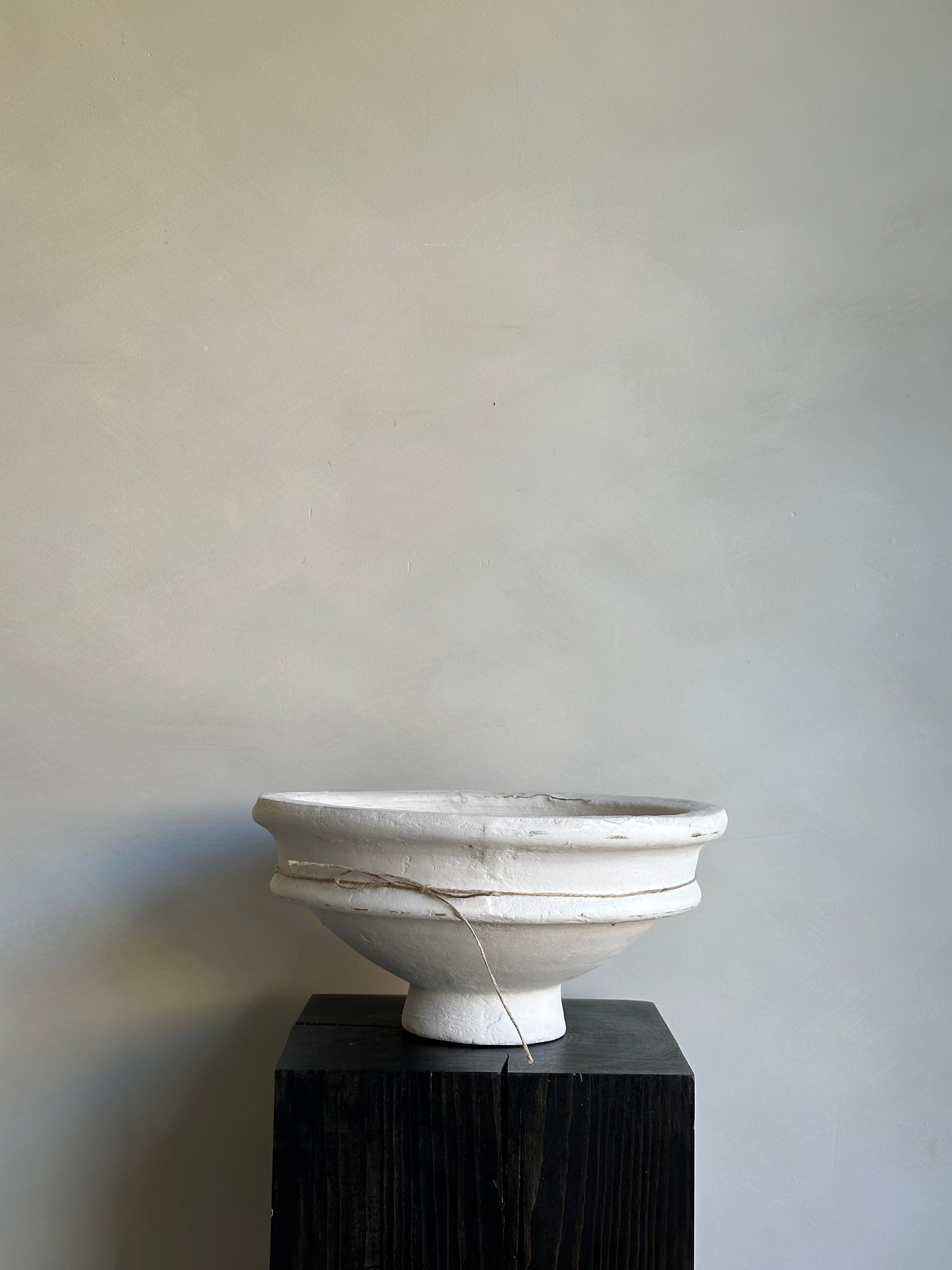 PAPER MACHE | PEDESTAL BOWL